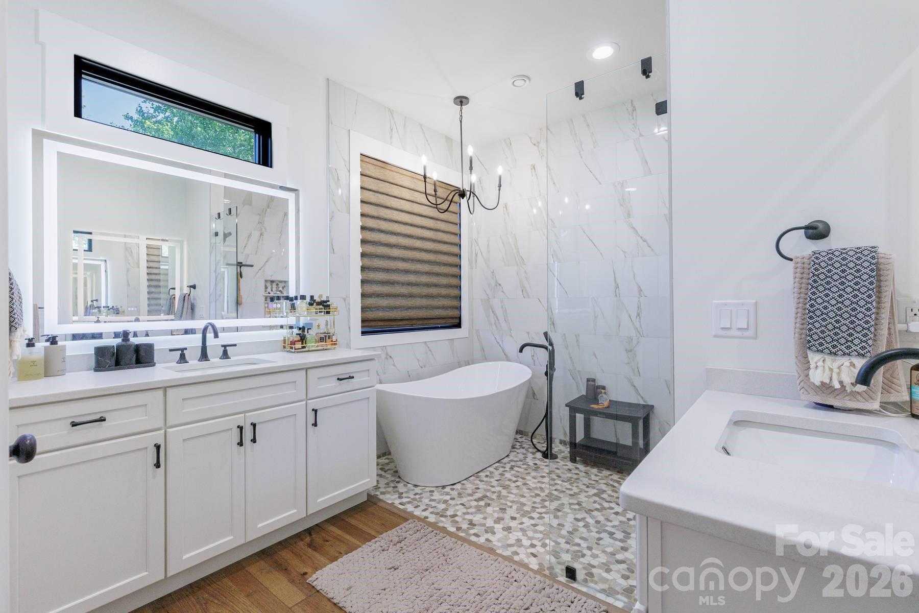 273 Alarka Point — Bryson City