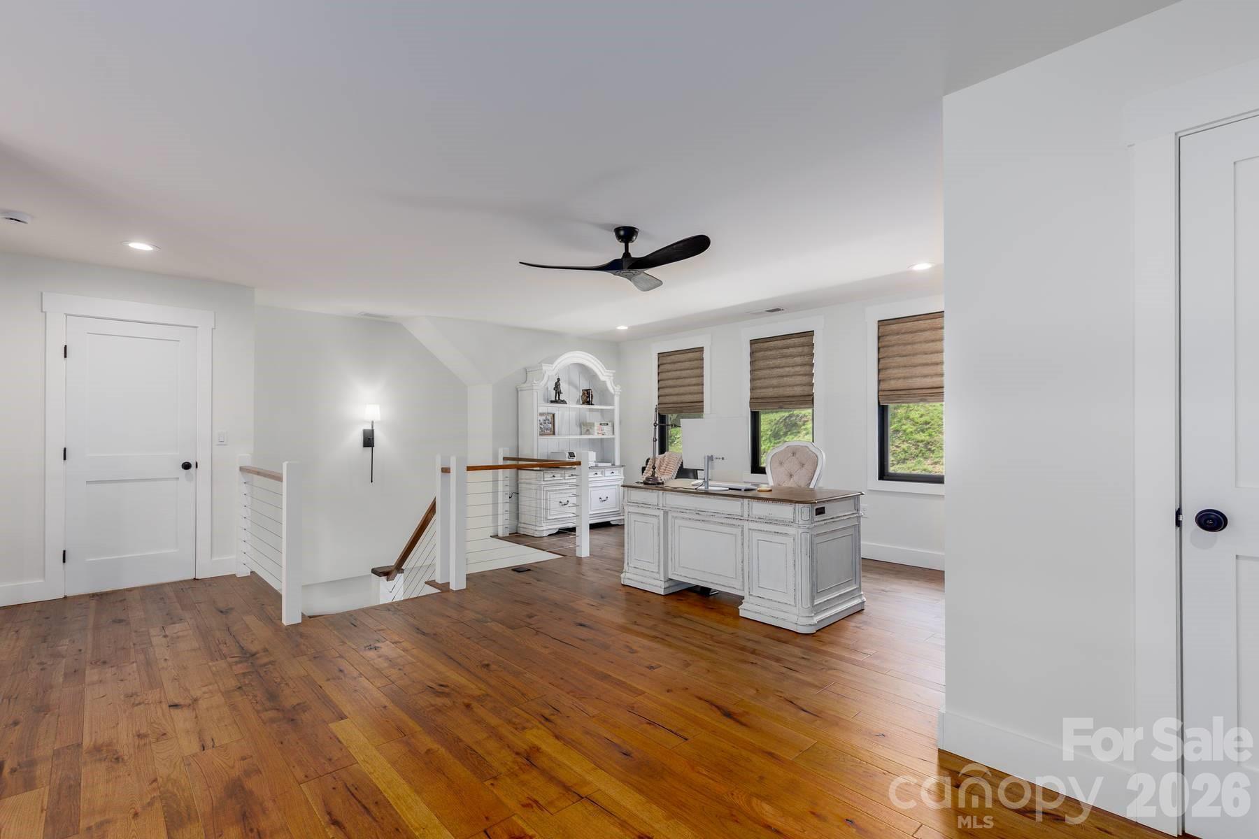 273 Alarka Point — Bryson City