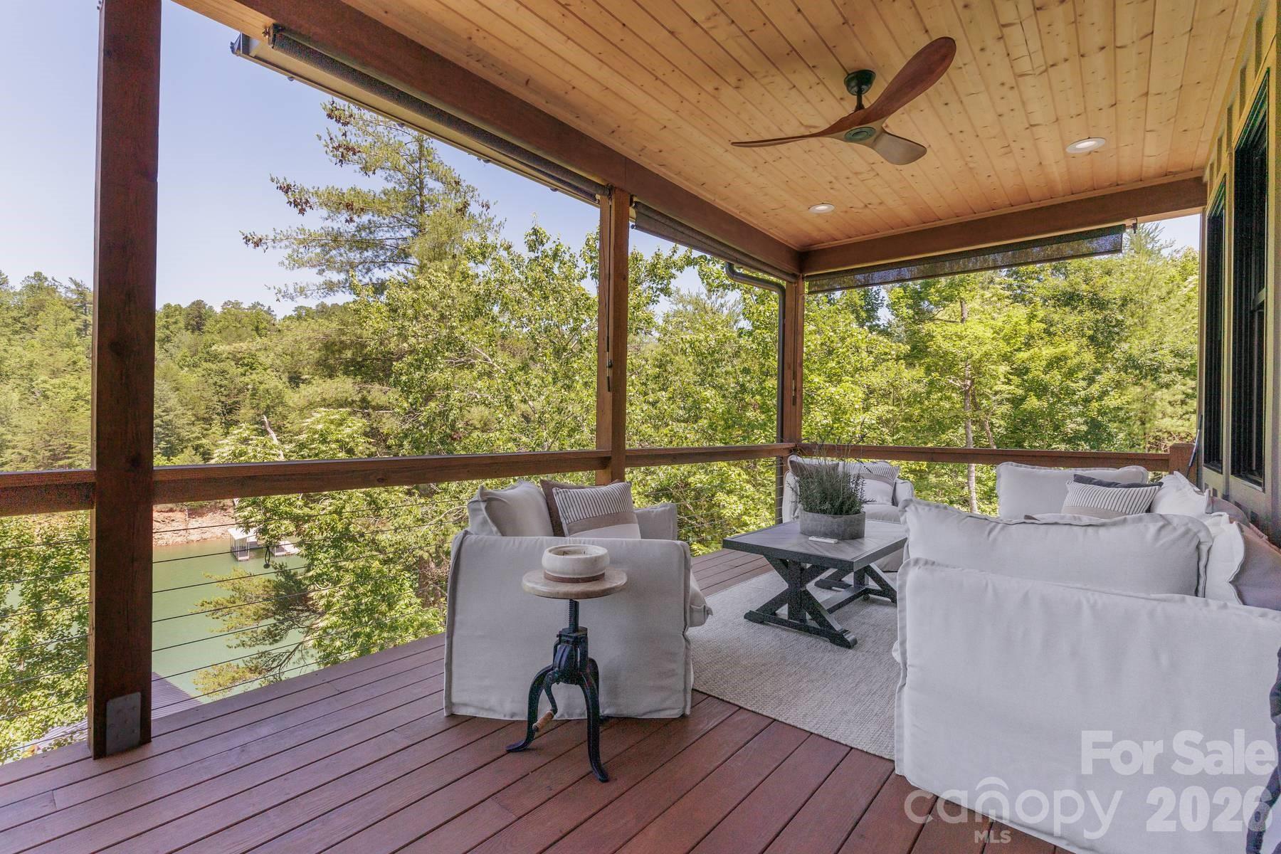 273 Alarka Point — Bryson City