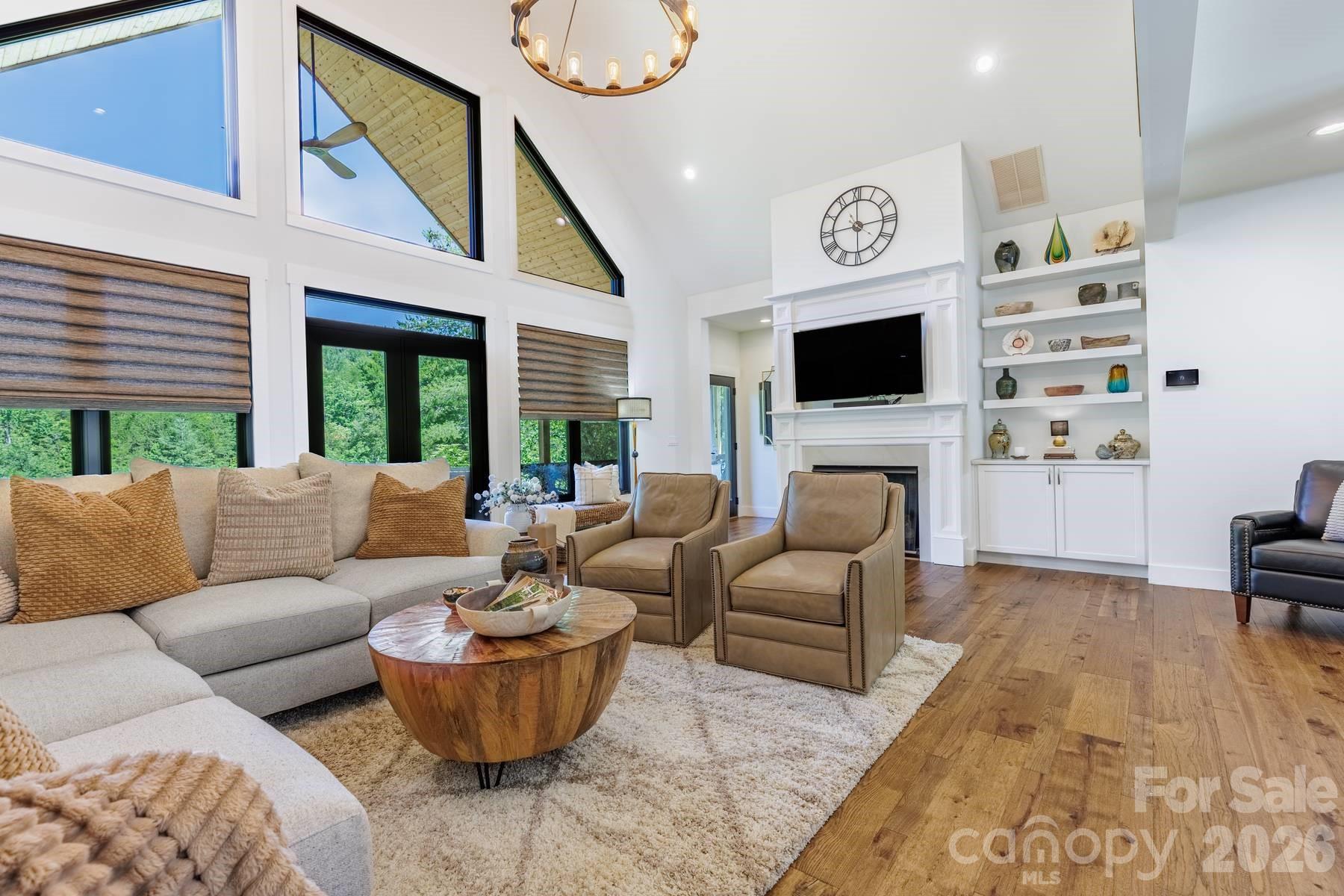 273 Alarka Point — Bryson City