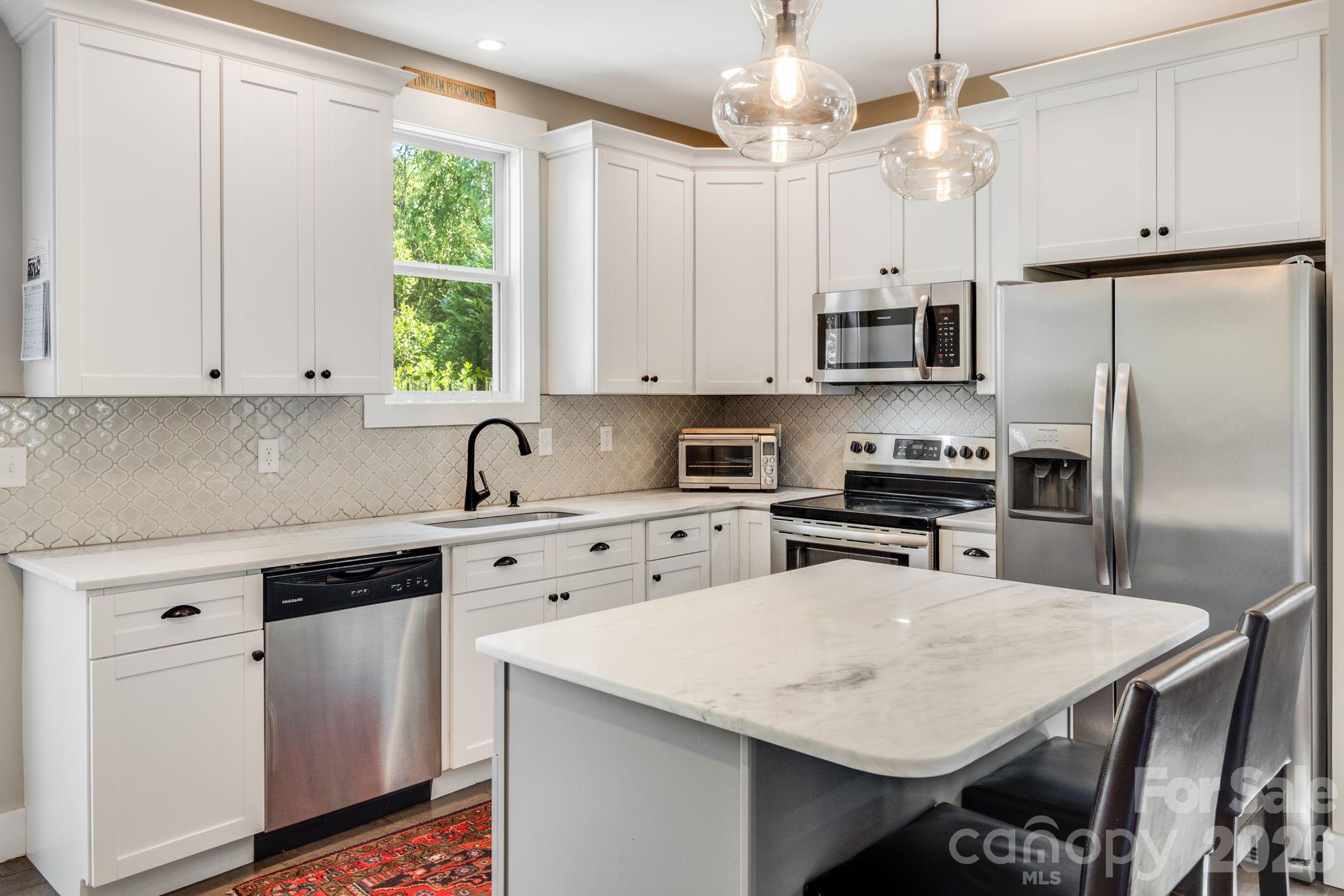 76 Louisiana Avenue — Asheville