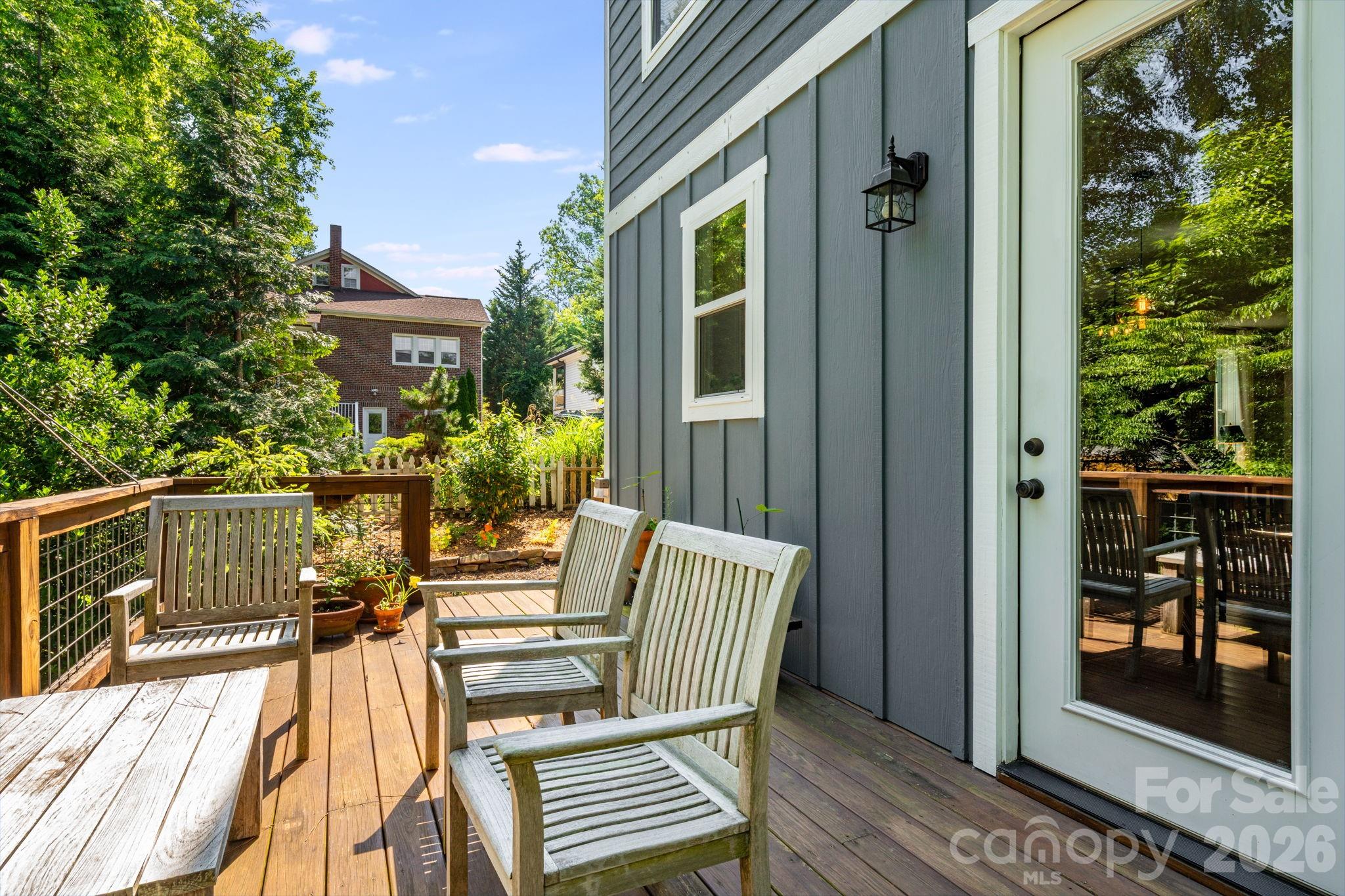 76 Louisiana Avenue — Asheville
