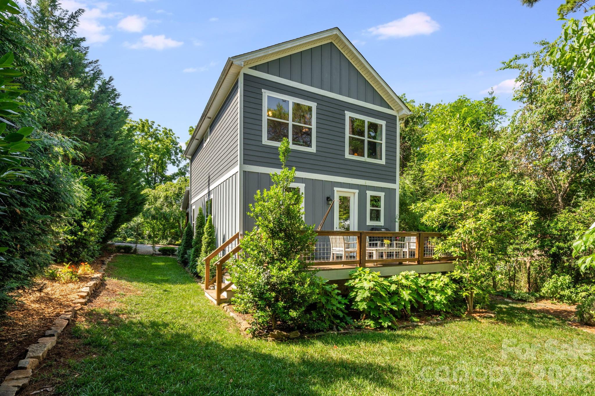76 Louisiana Avenue — Asheville