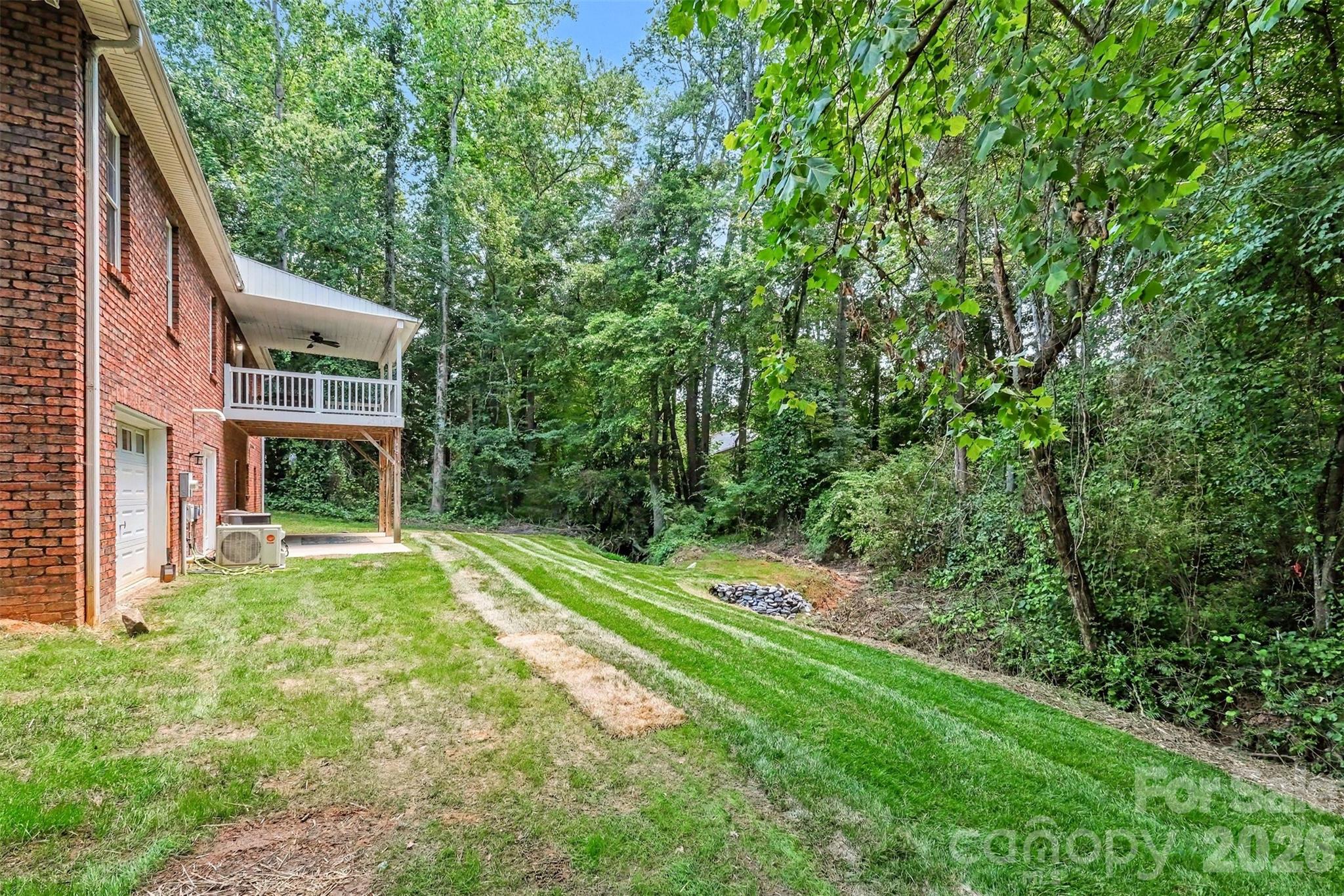 1436 20th Avenue Place NE — Hickory
