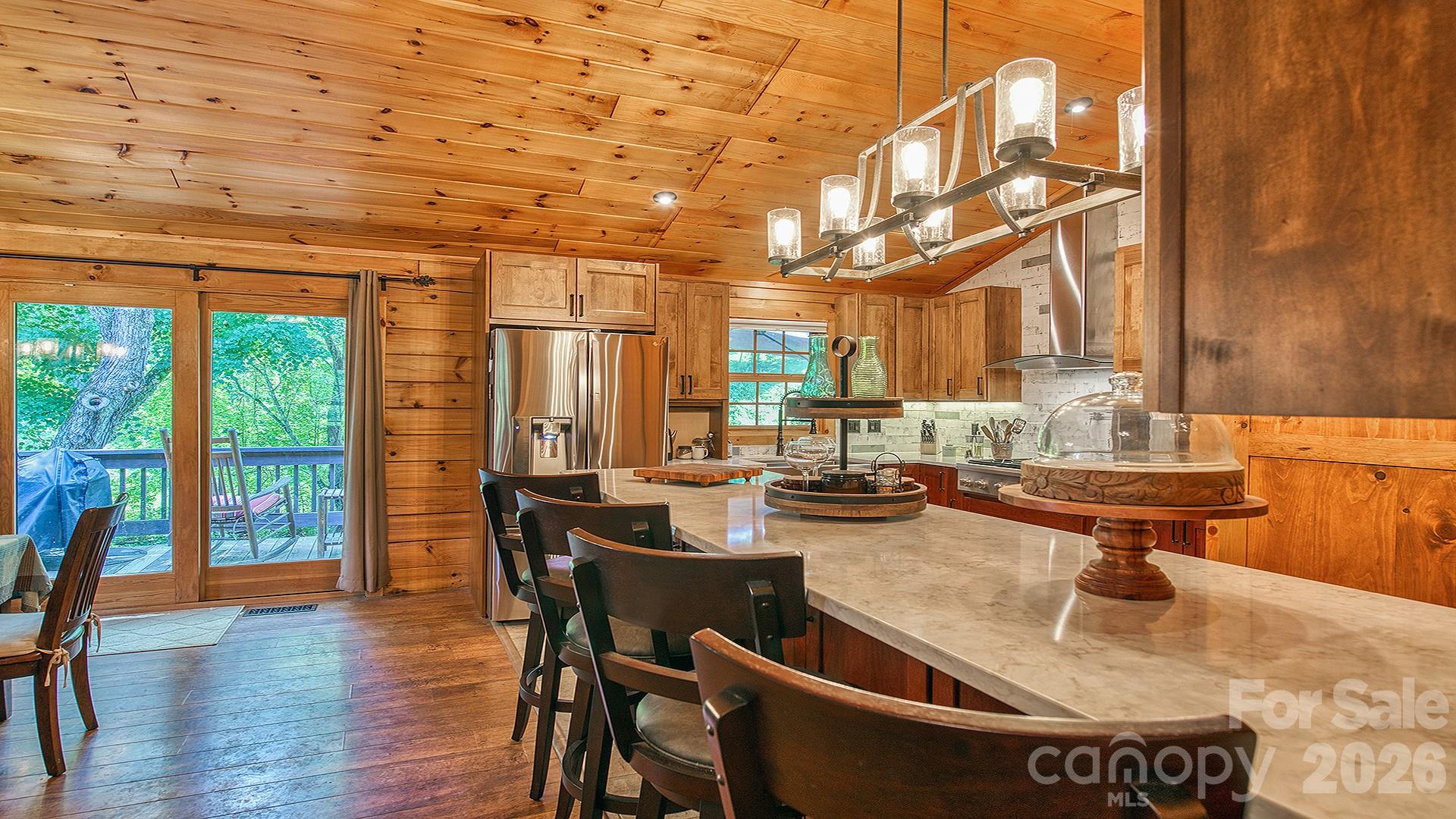 41 Nanny Patch Cove — Maggie Valley