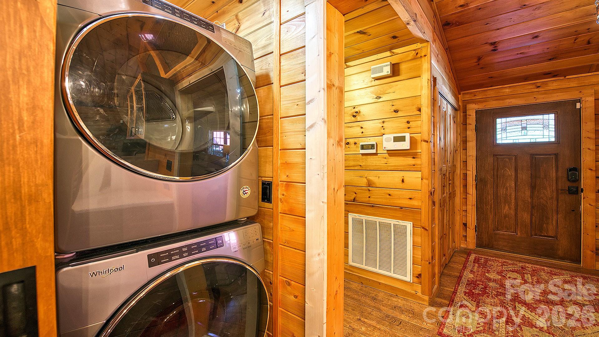 41 Nanny Patch Cove — Maggie Valley