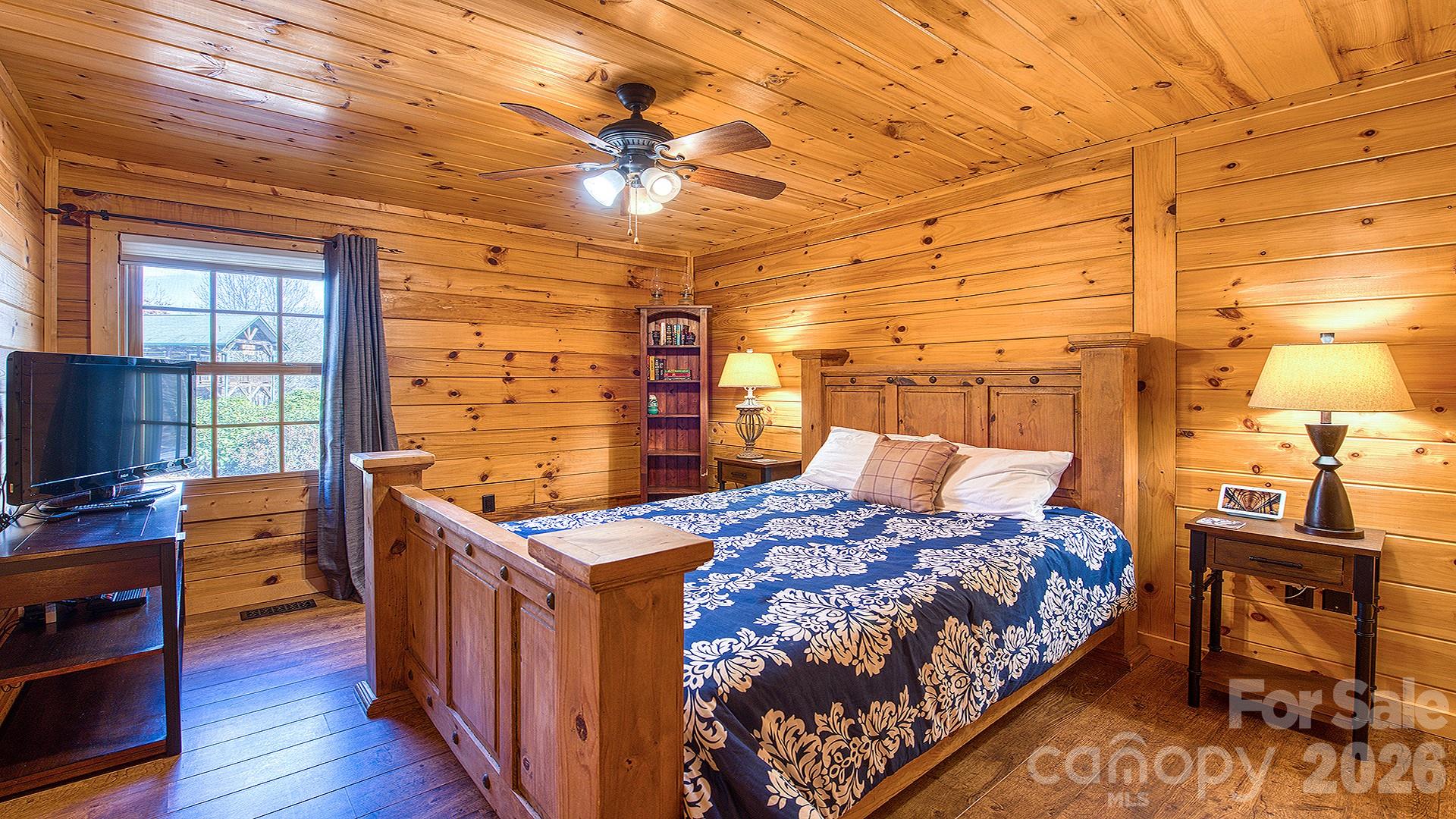 41 Nanny Patch Cove — Maggie Valley