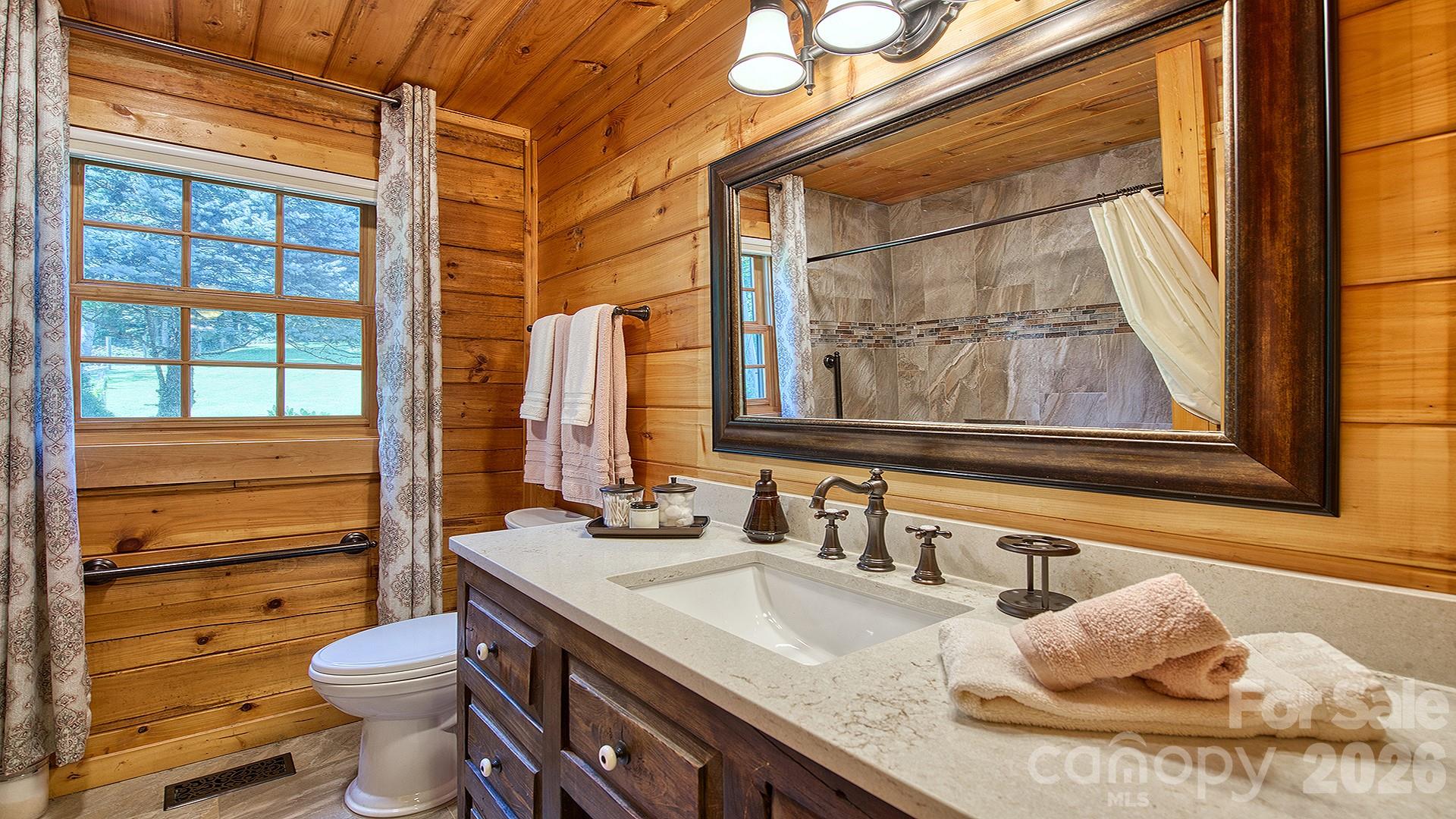 41 Nanny Patch Cove — Maggie Valley