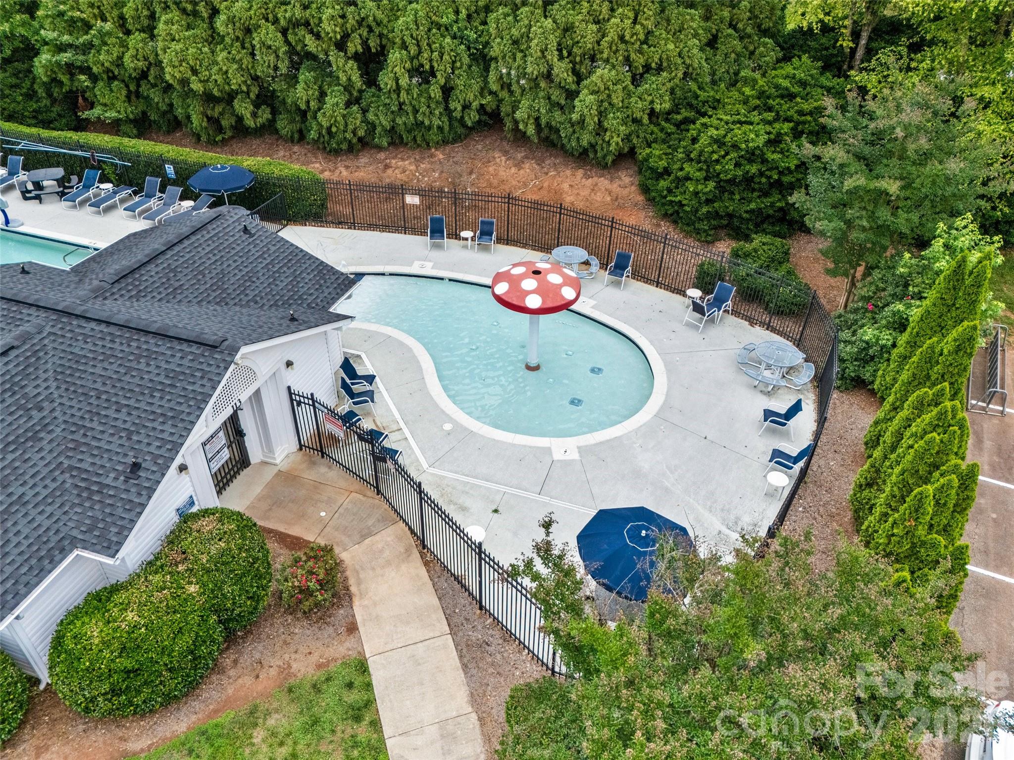 171 Longboat Road — Mooresville