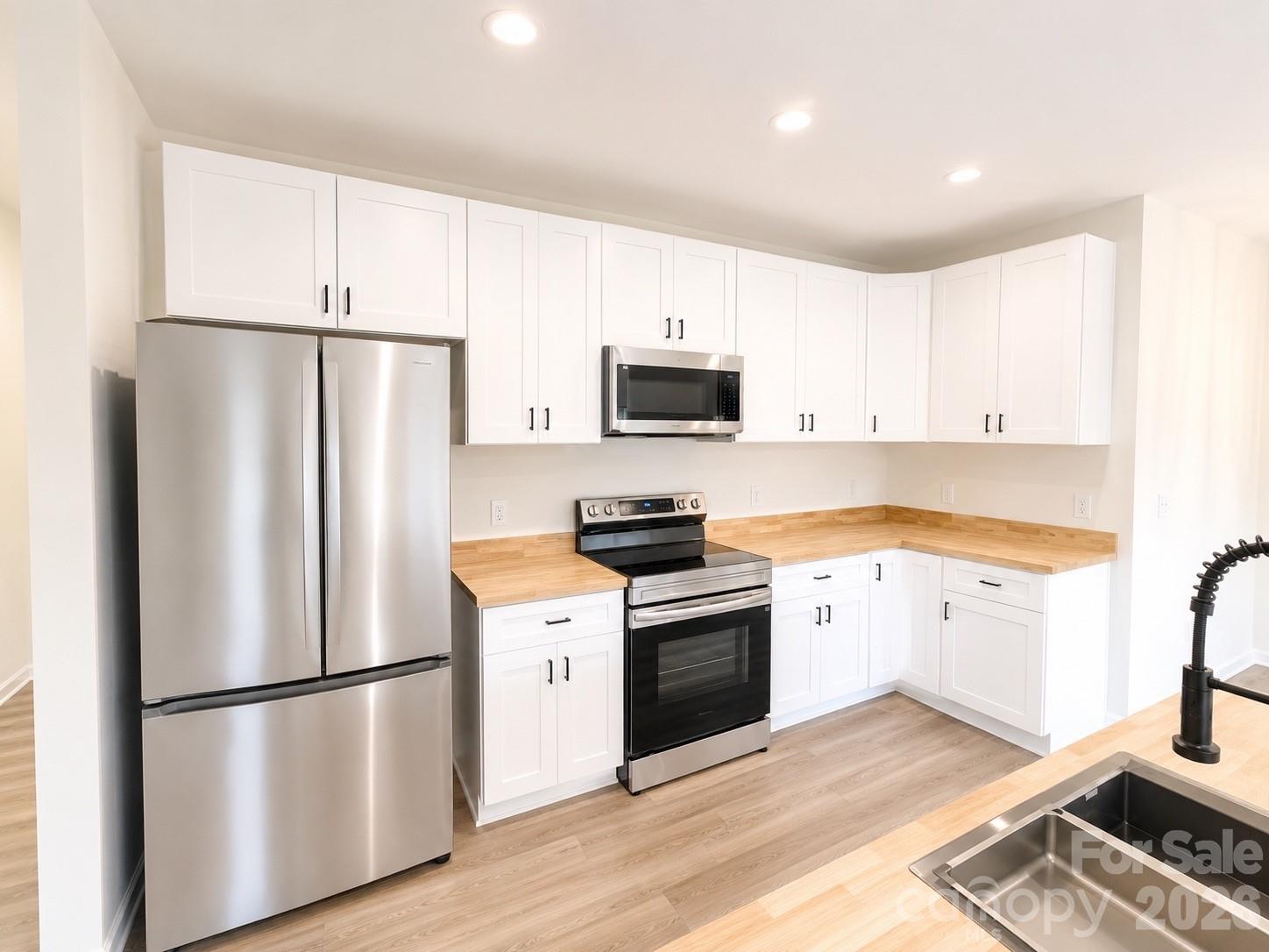 302 White Street — Cherryville