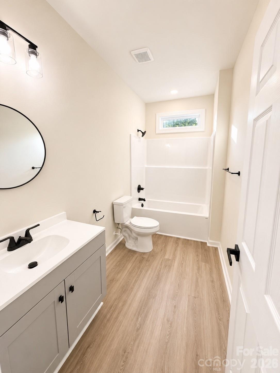 302 White Street — Cherryville
