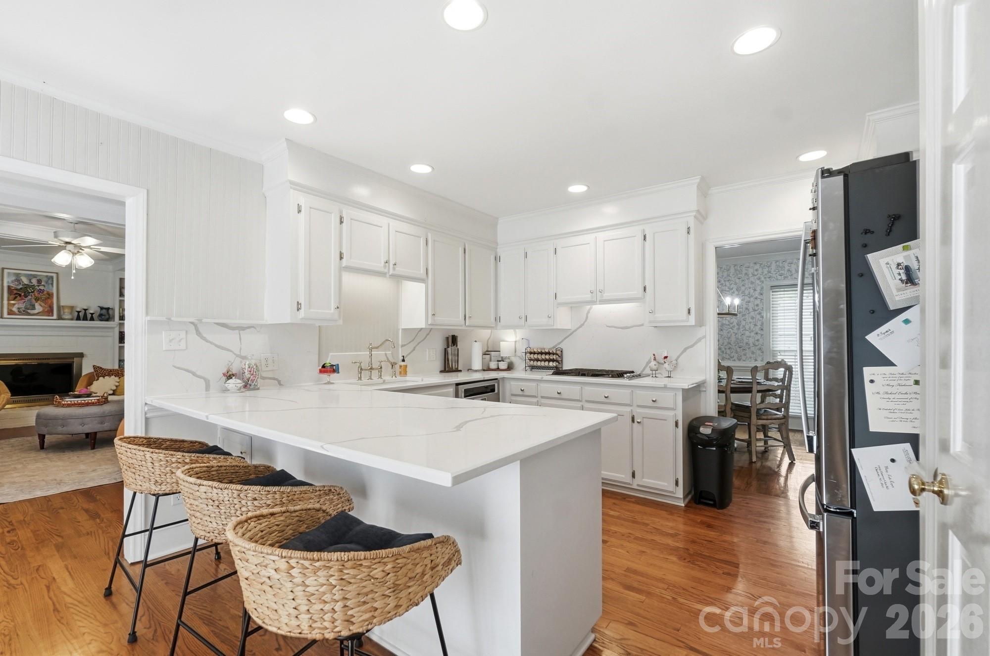 10129 Hanover Glen Road — Charlotte