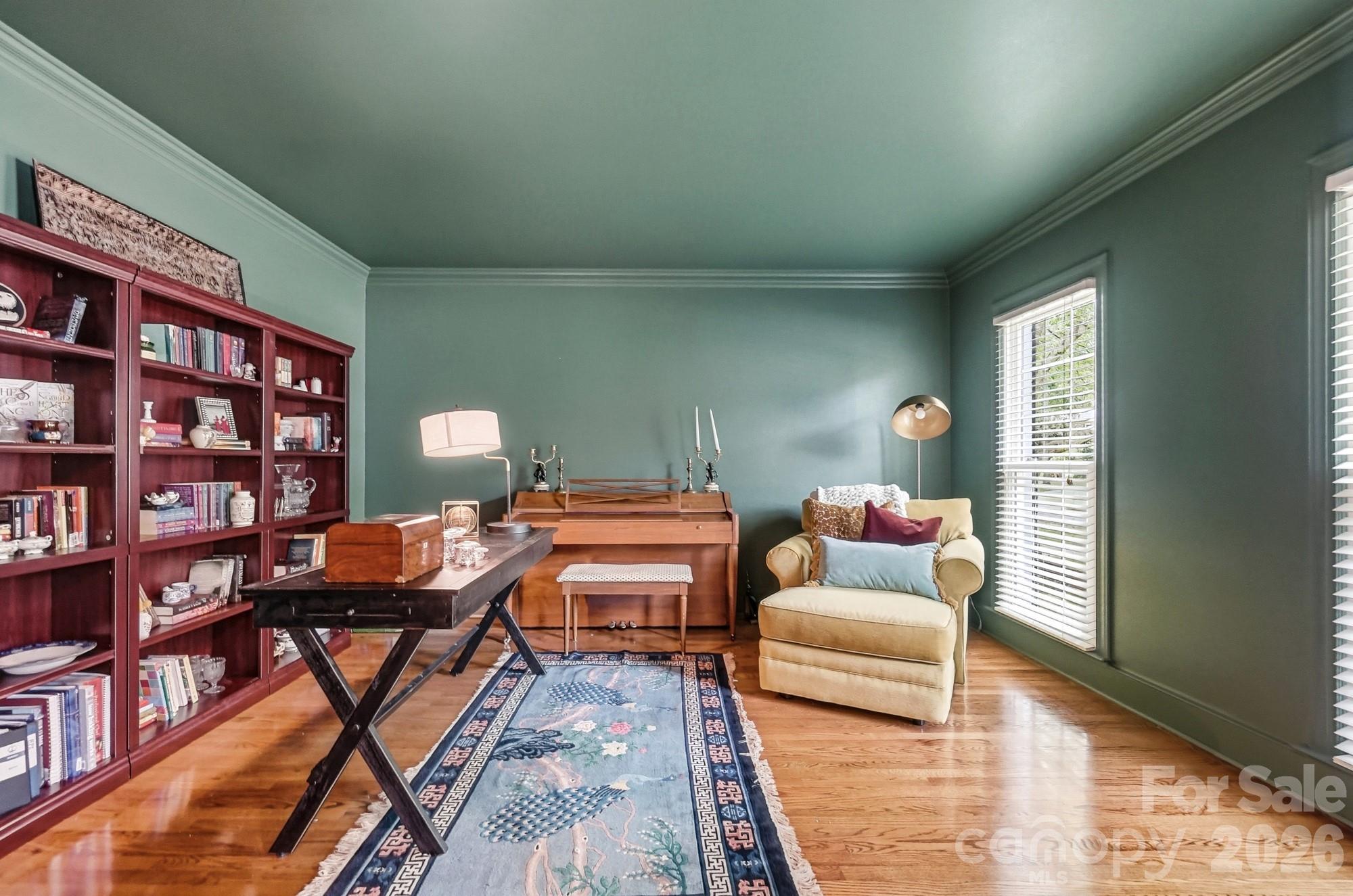 10129 Hanover Glen Road — Charlotte