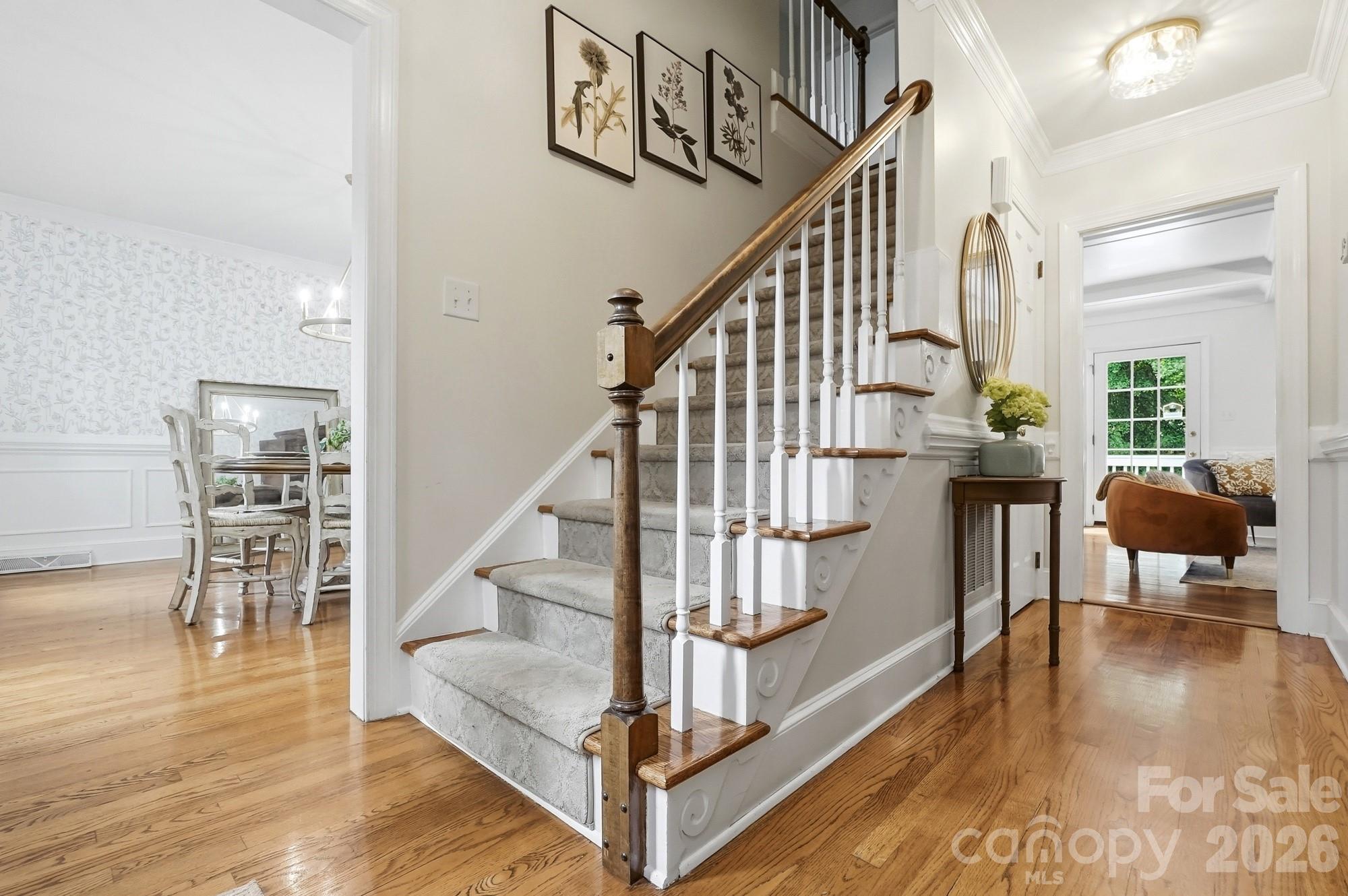 10129 Hanover Glen Road — Charlotte