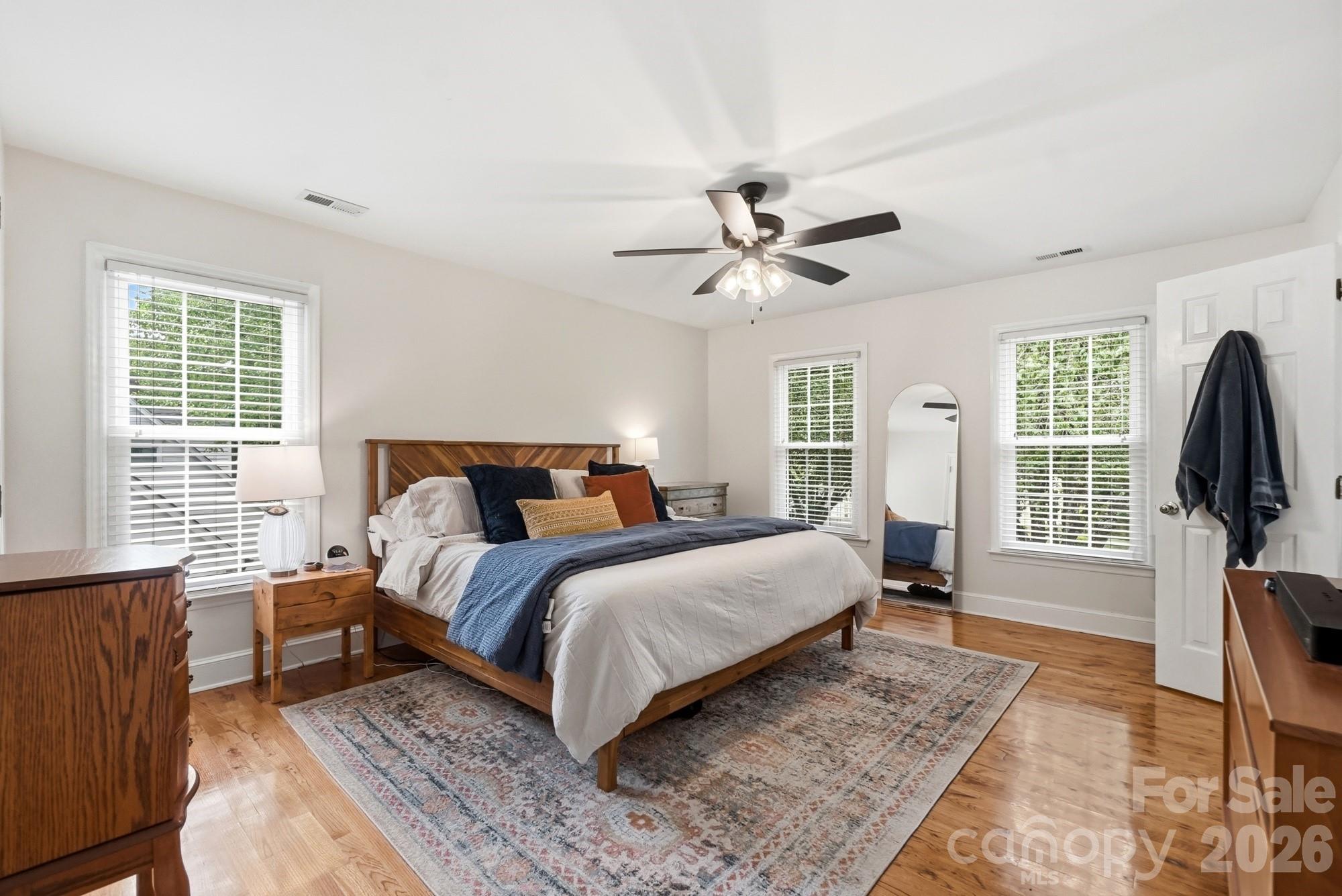 10129 Hanover Glen Road — Charlotte