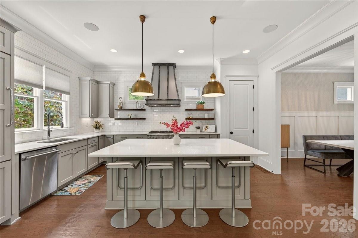 748 Ellsworth Road — Charlotte