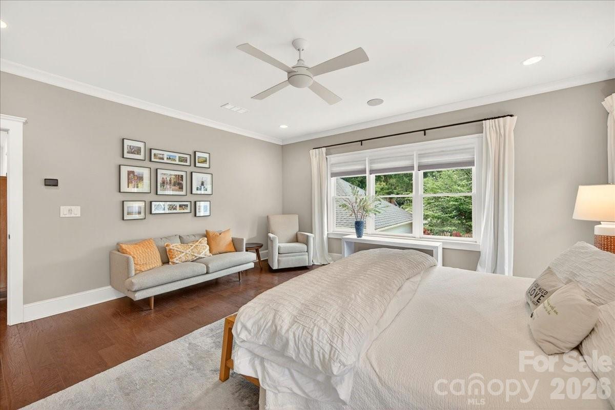 748 Ellsworth Road — Charlotte
