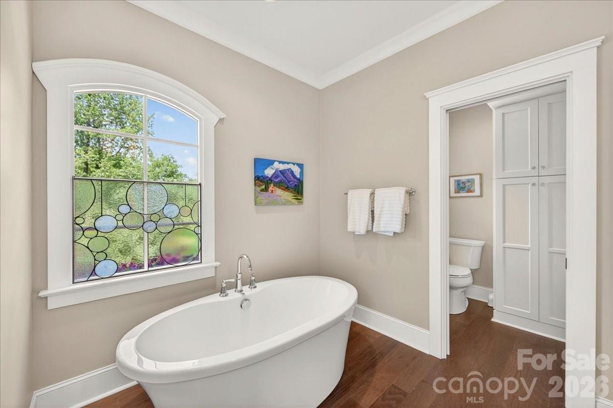 748 Ellsworth Road — Charlotte