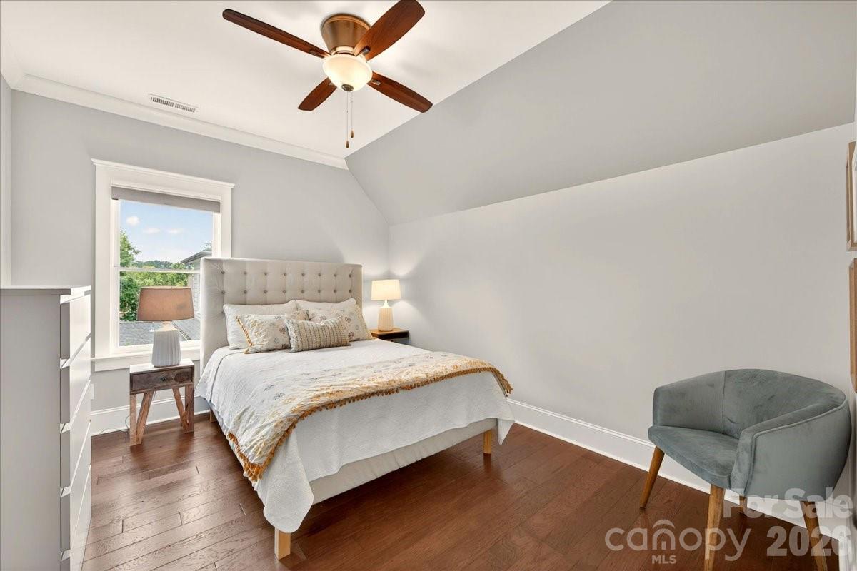 748 Ellsworth Road — Charlotte