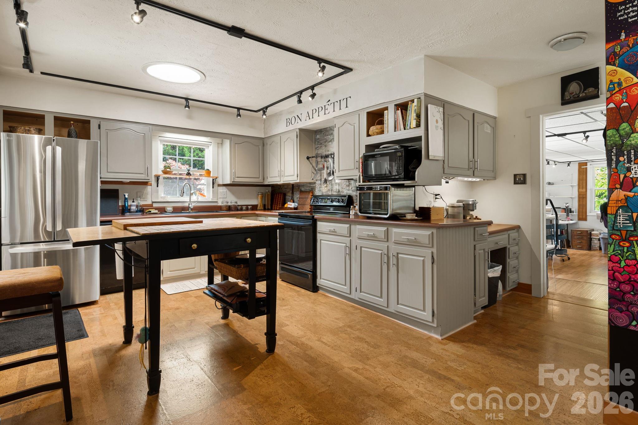 43 Chadwick Wade Drive — Asheville