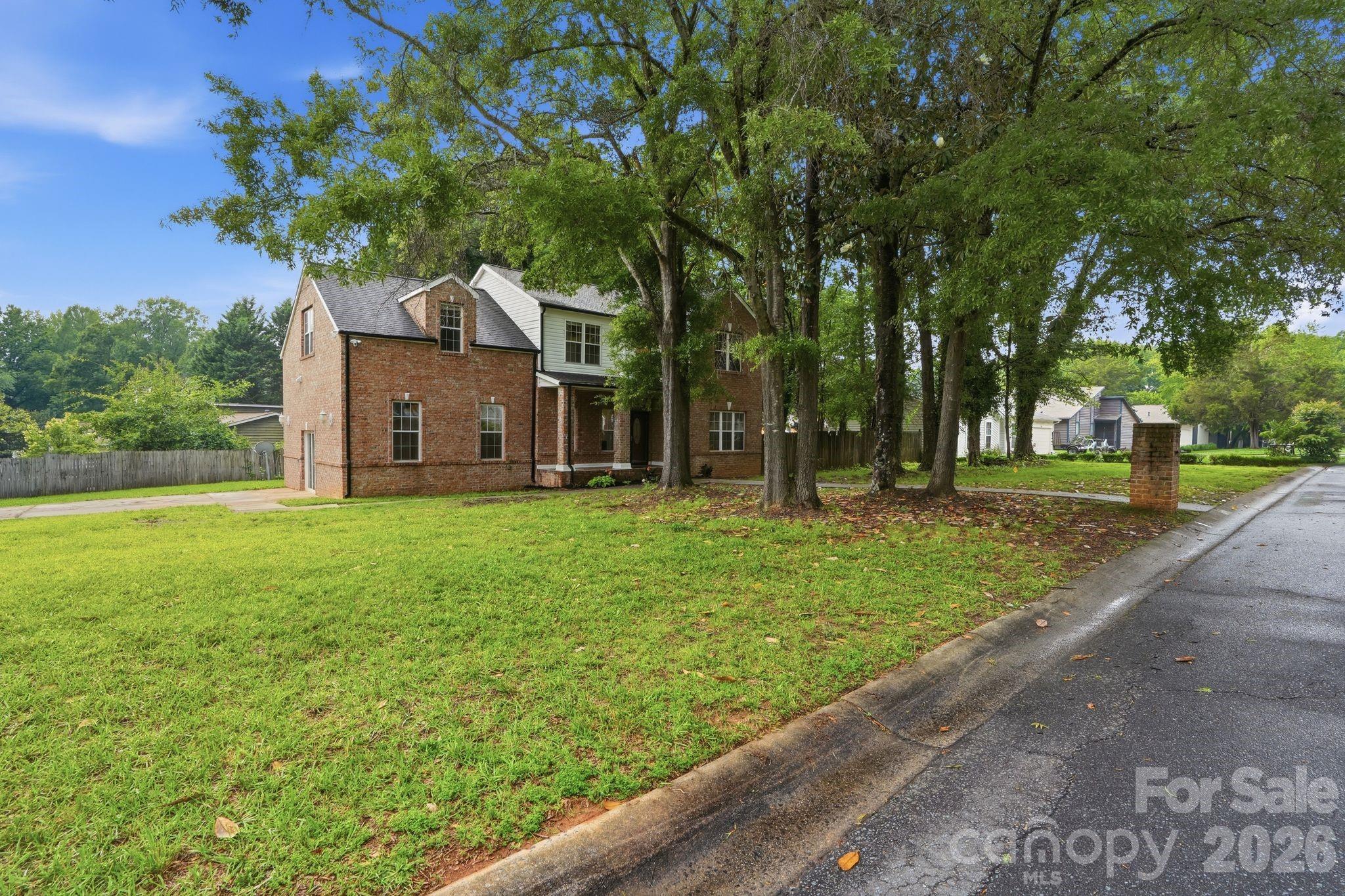 5846 Hanna Court — Charlotte