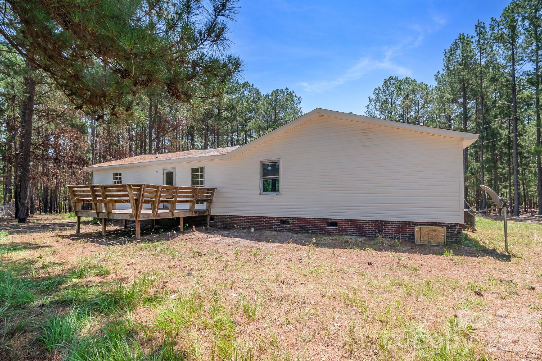 696 A Oak Ridge Church Road — Kershaw