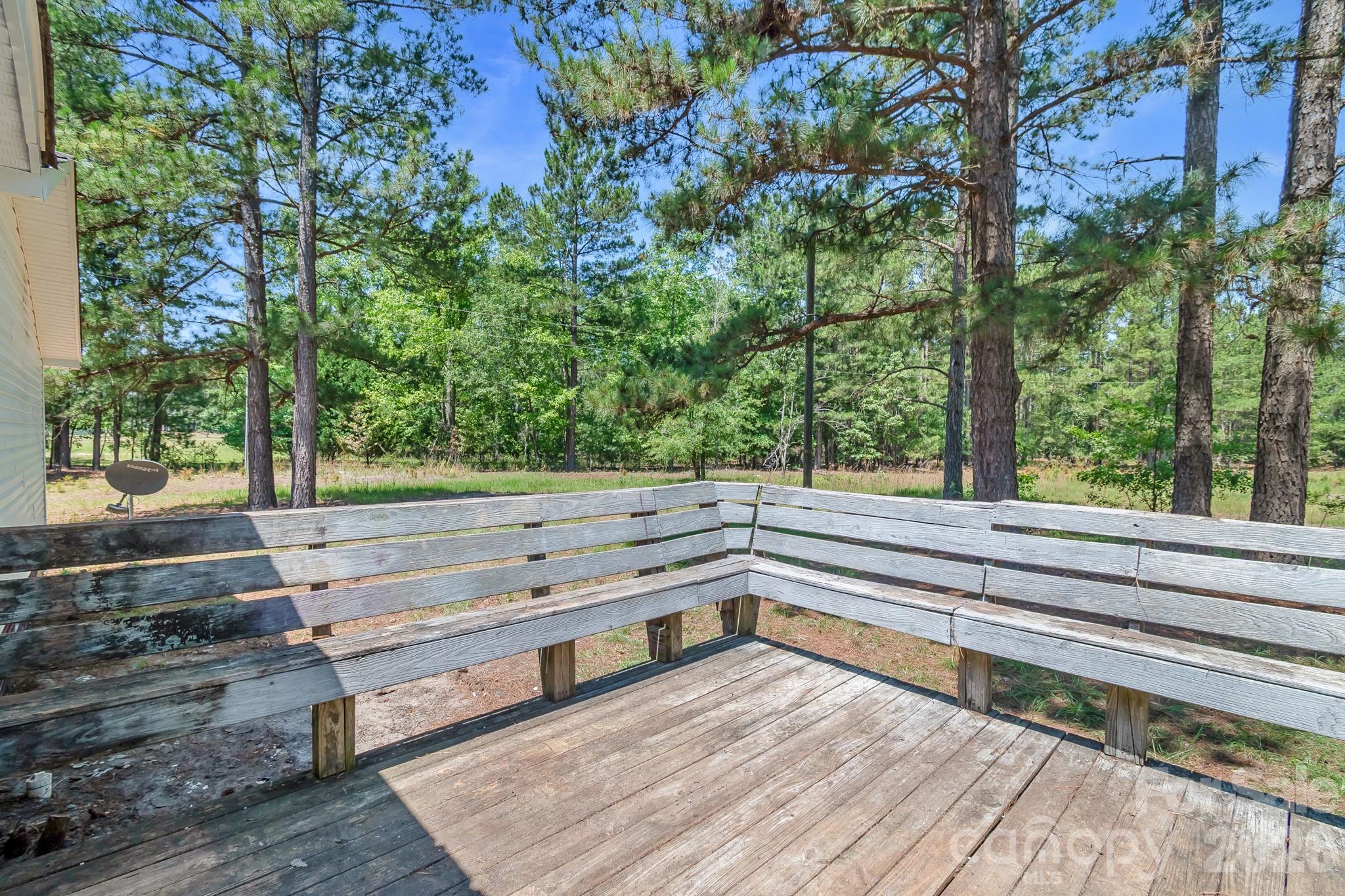 696 A Oak Ridge Church Road — Kershaw