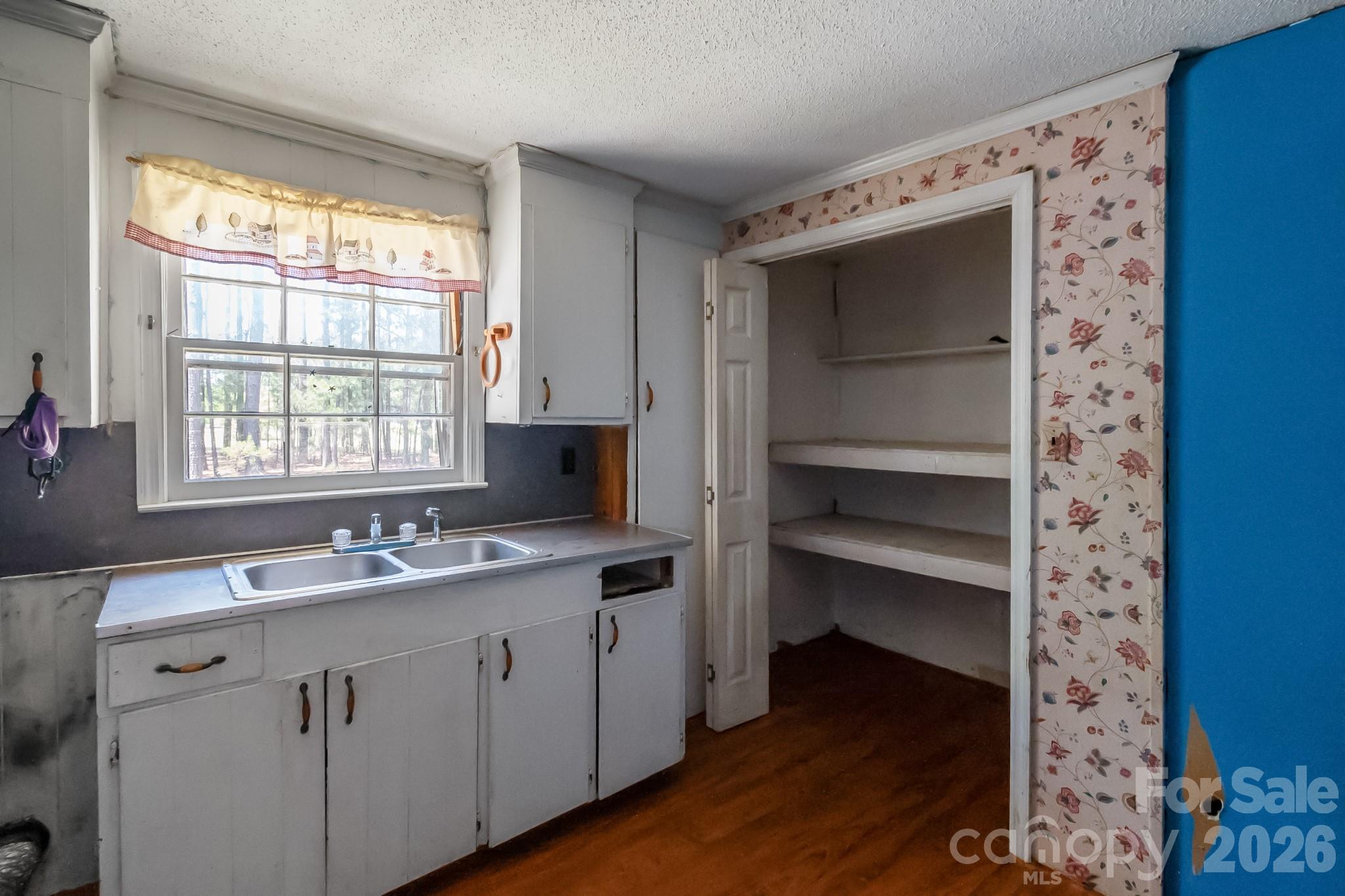 696 A Oak Ridge Church Road — Kershaw