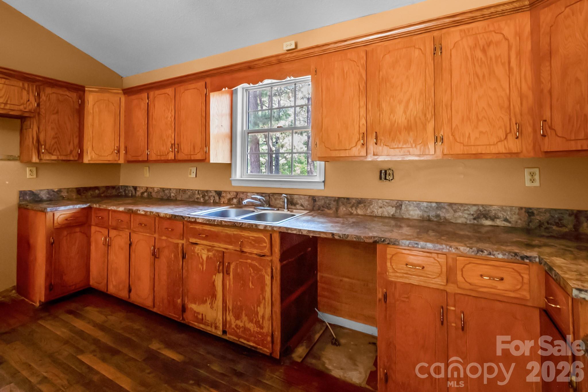 696 A Oak Ridge Church Road — Kershaw