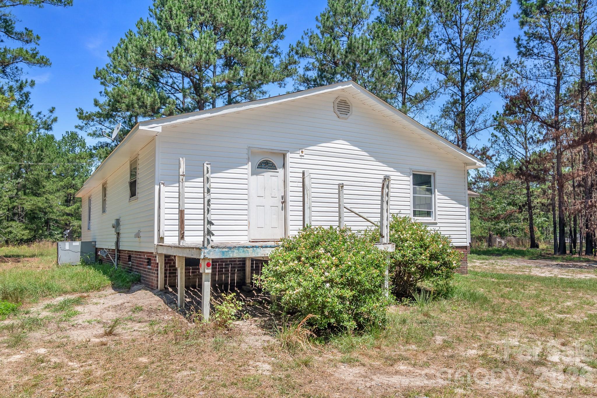 696 A Oak Ridge Church Road — Kershaw
