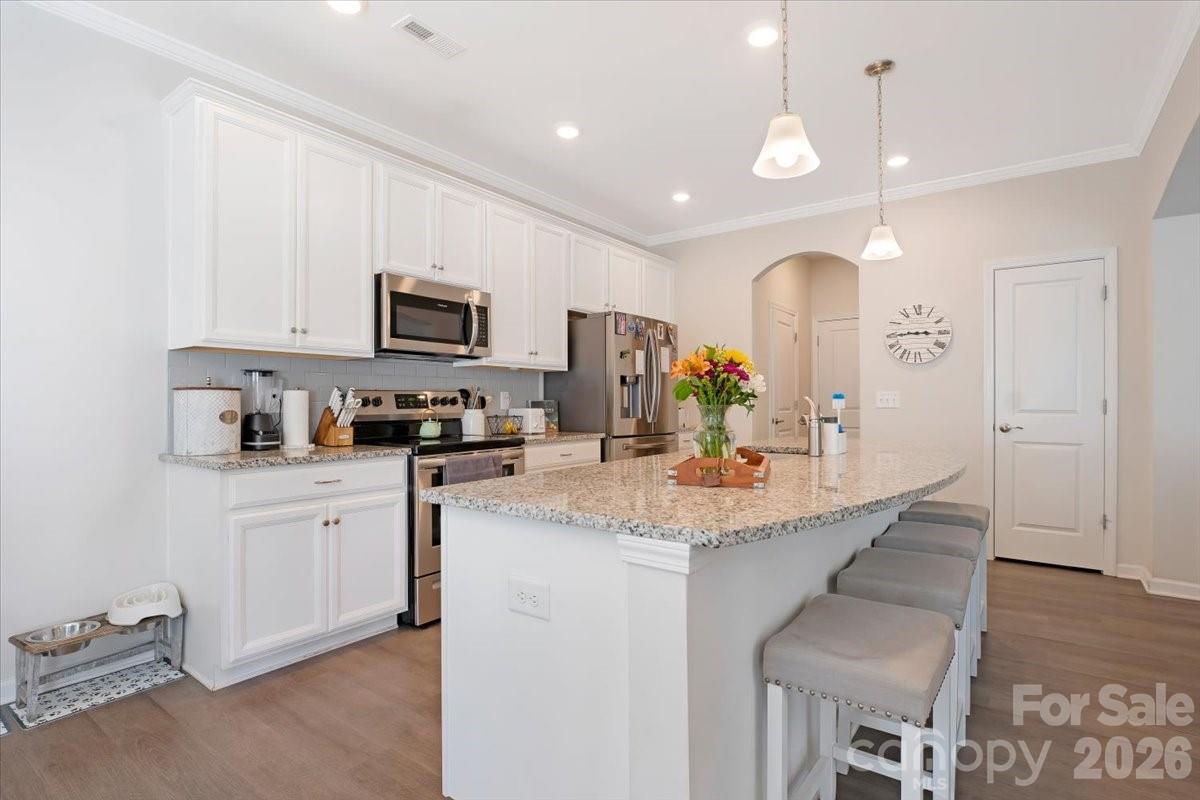 773 River Park Road — Belmont