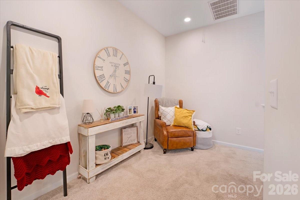 773 River Park Road — Belmont