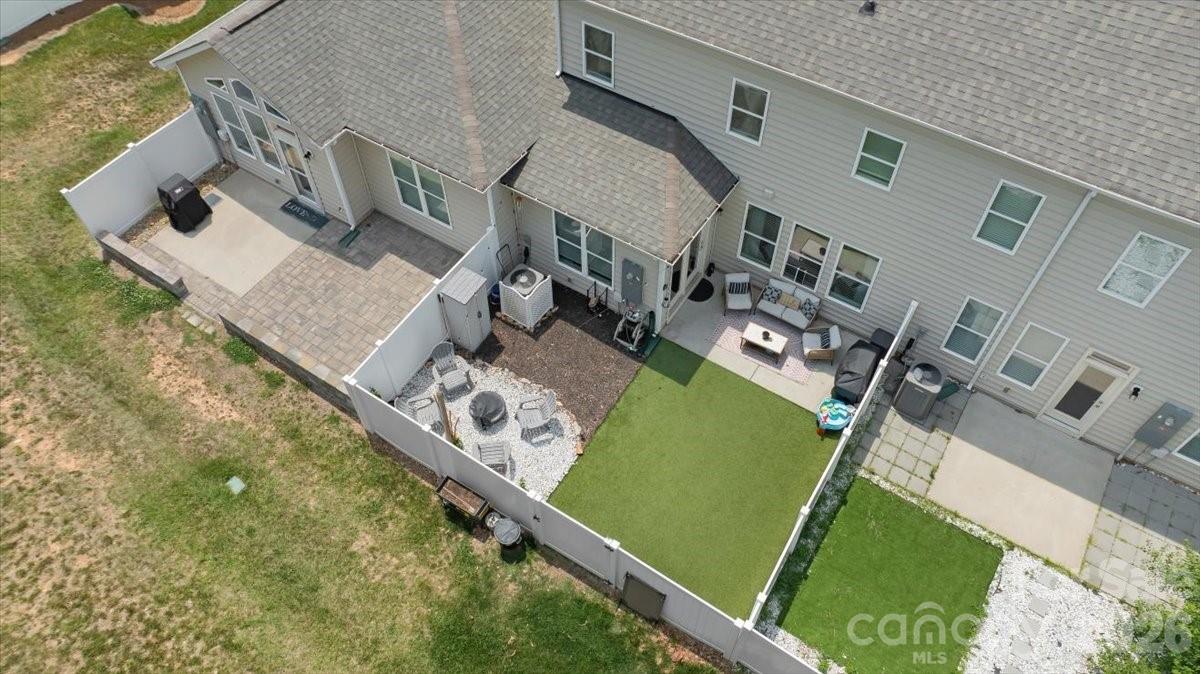 773 River Park Road — Belmont