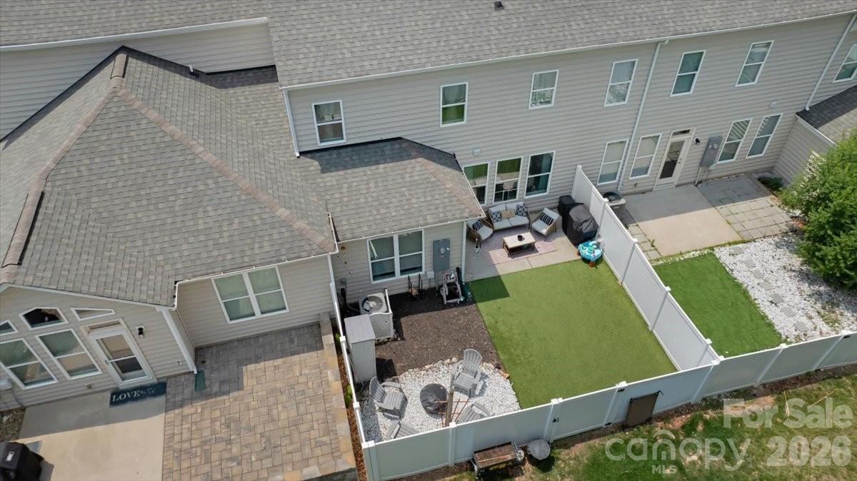 773 River Park Road — Belmont