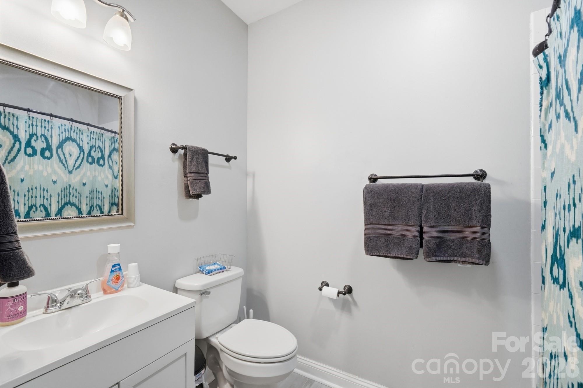 7702 Spanish Oaks Drive — Waxhaw