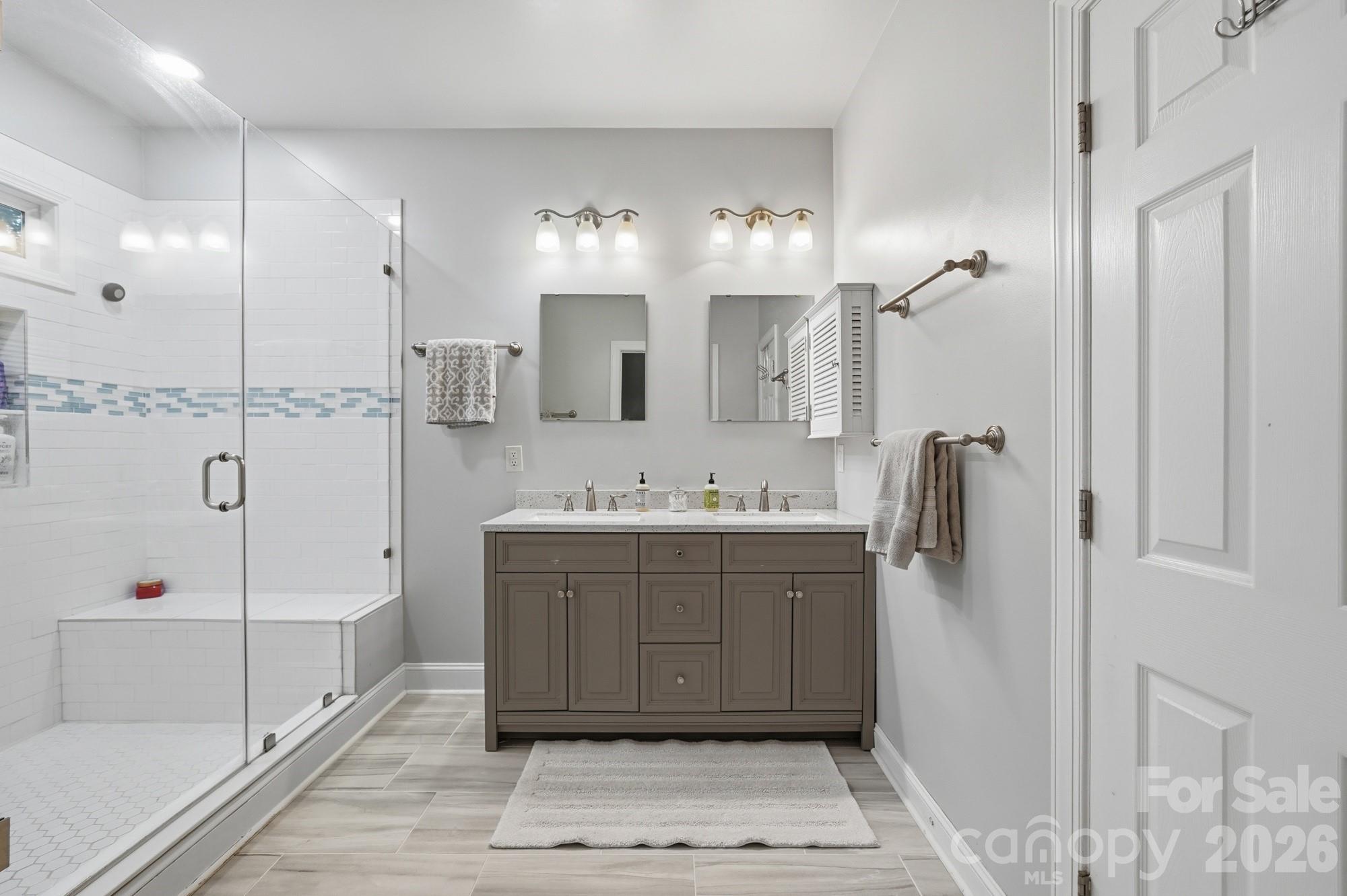 7702 Spanish Oaks Drive — Waxhaw