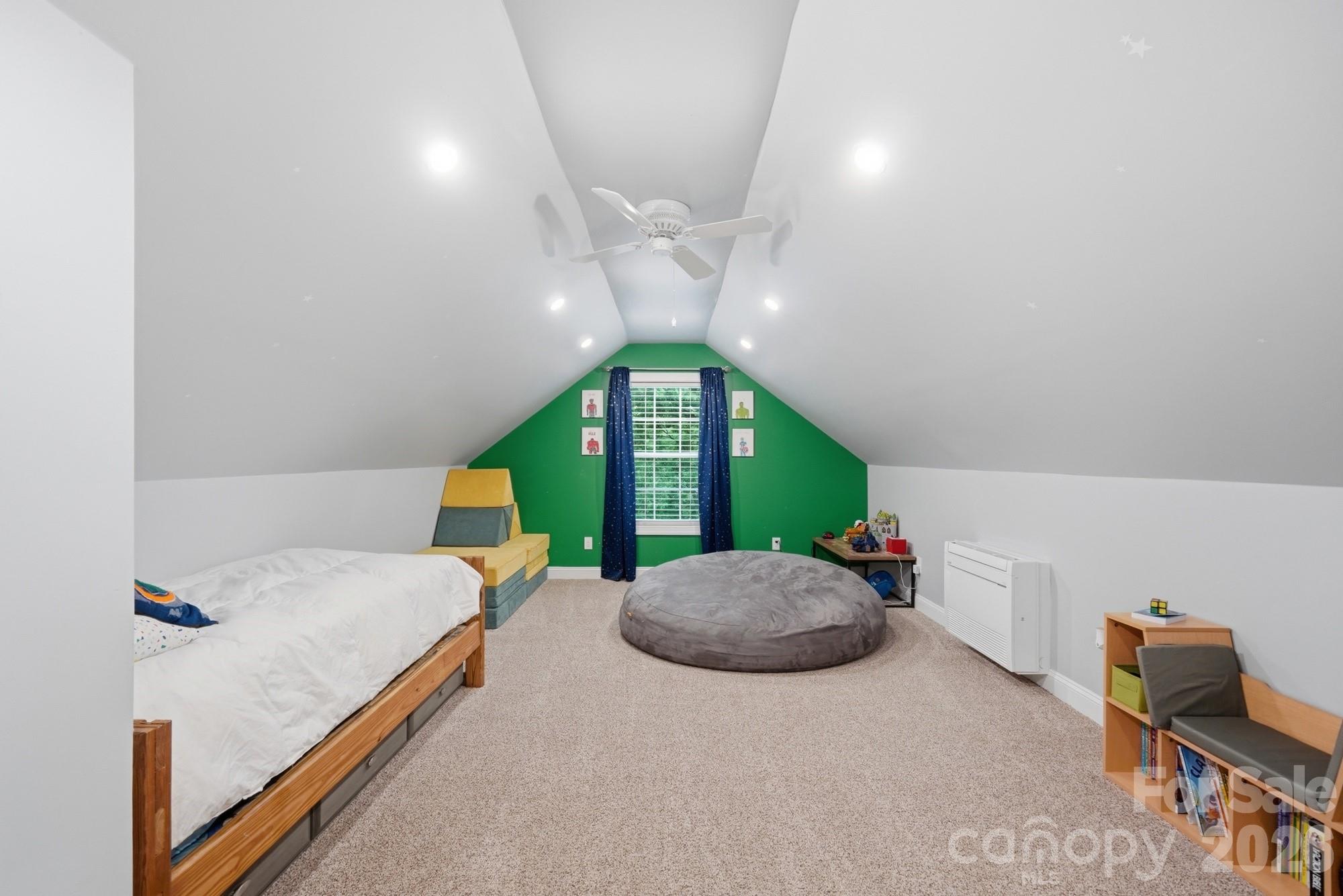 7702 Spanish Oaks Drive — Waxhaw