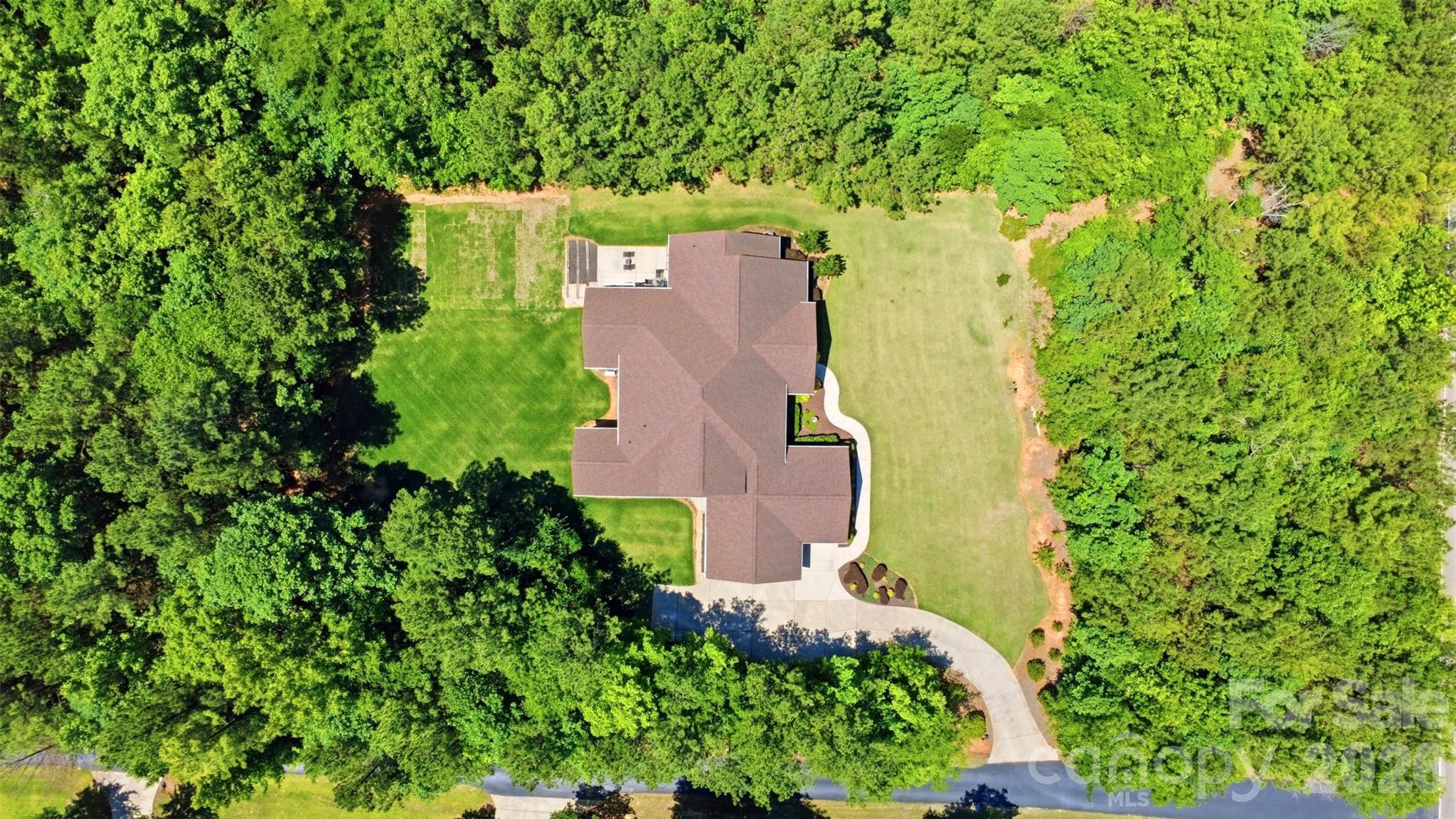 2006 Eagle Point Estate — Lancaster