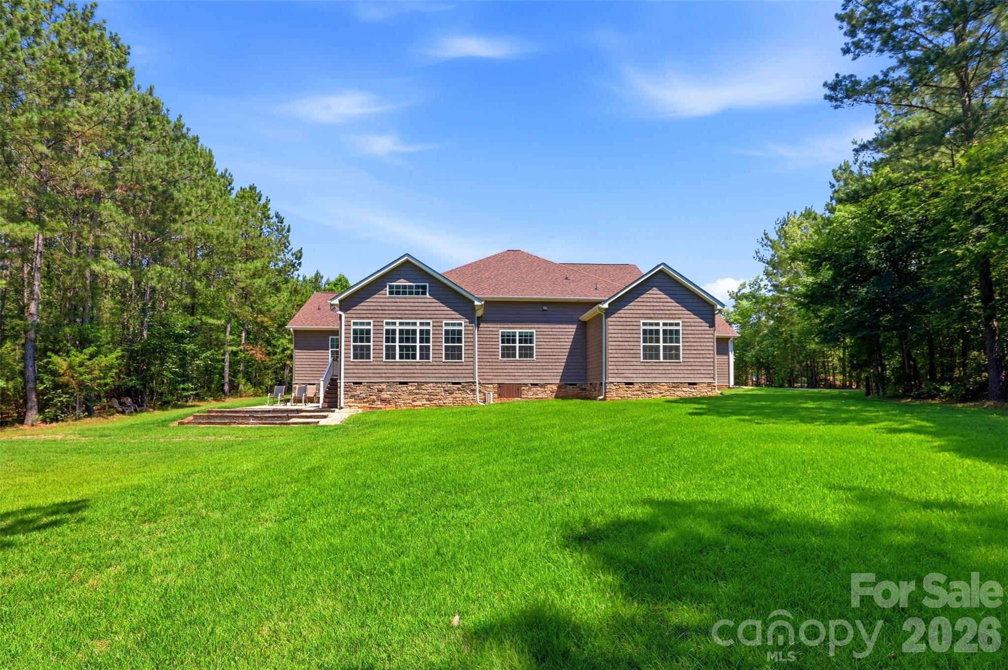 2006 Eagle Point Estate — Lancaster
