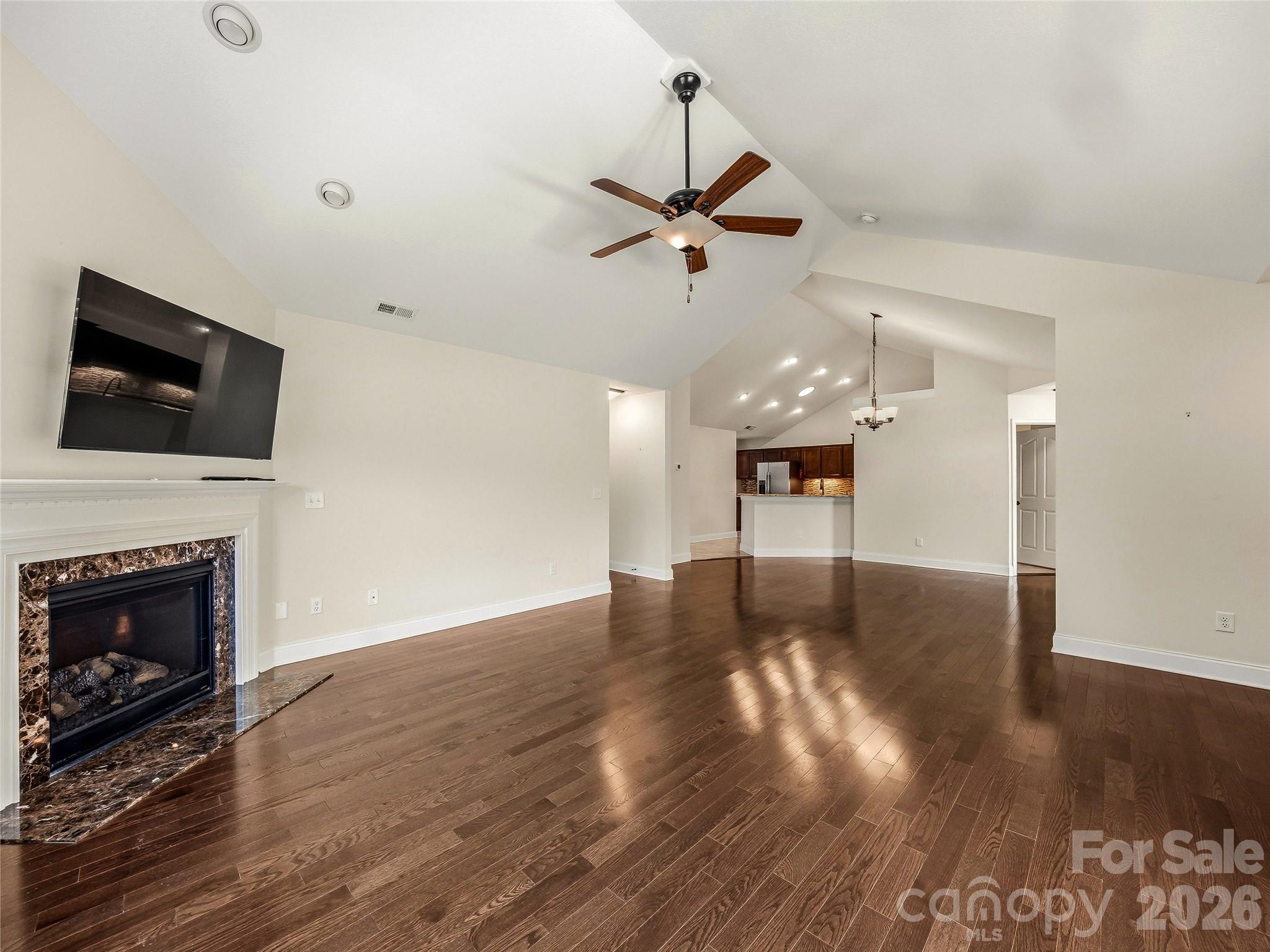 426 Summerfield Place — Flat Rock