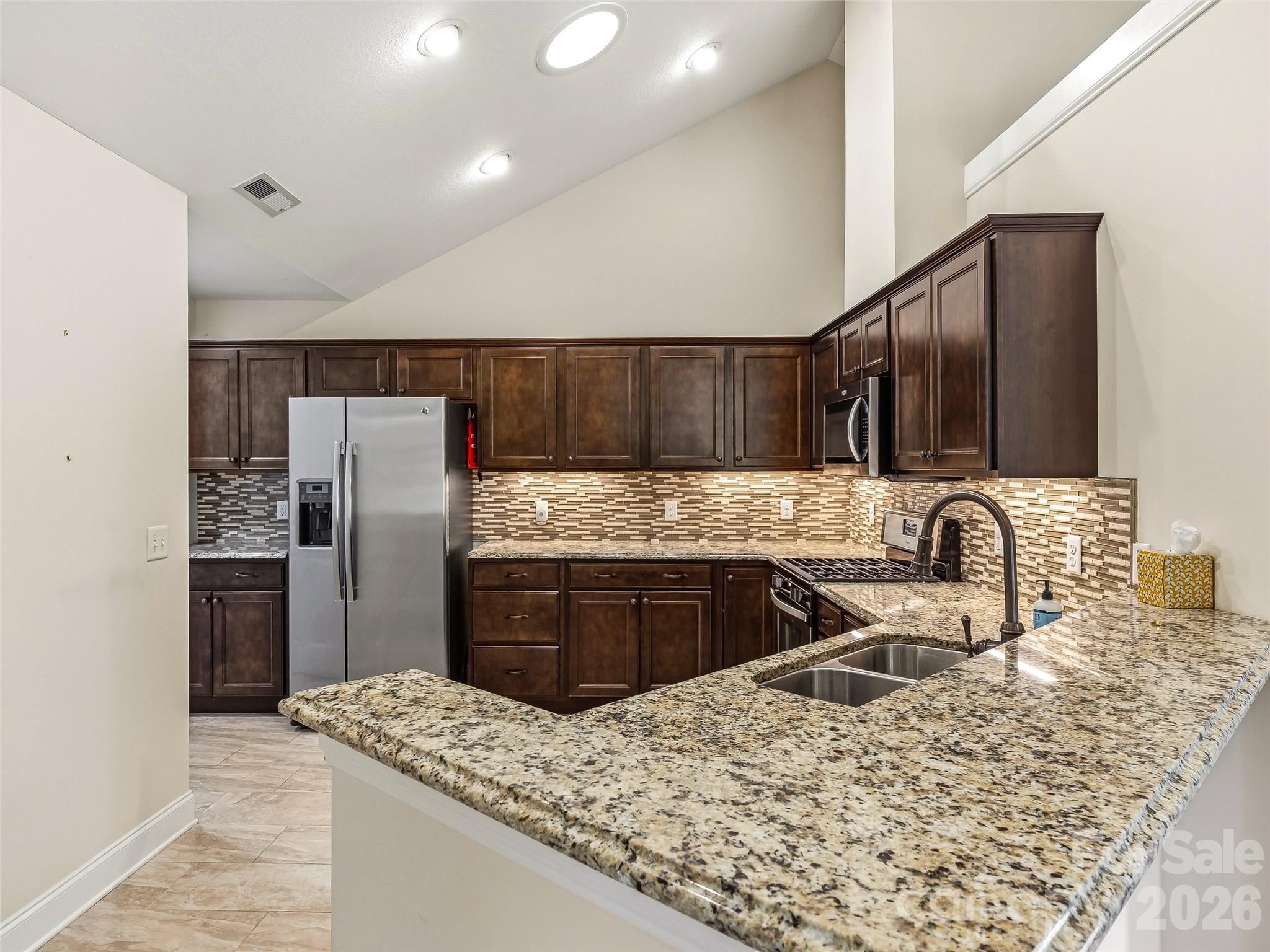 426 Summerfield Place — Flat Rock