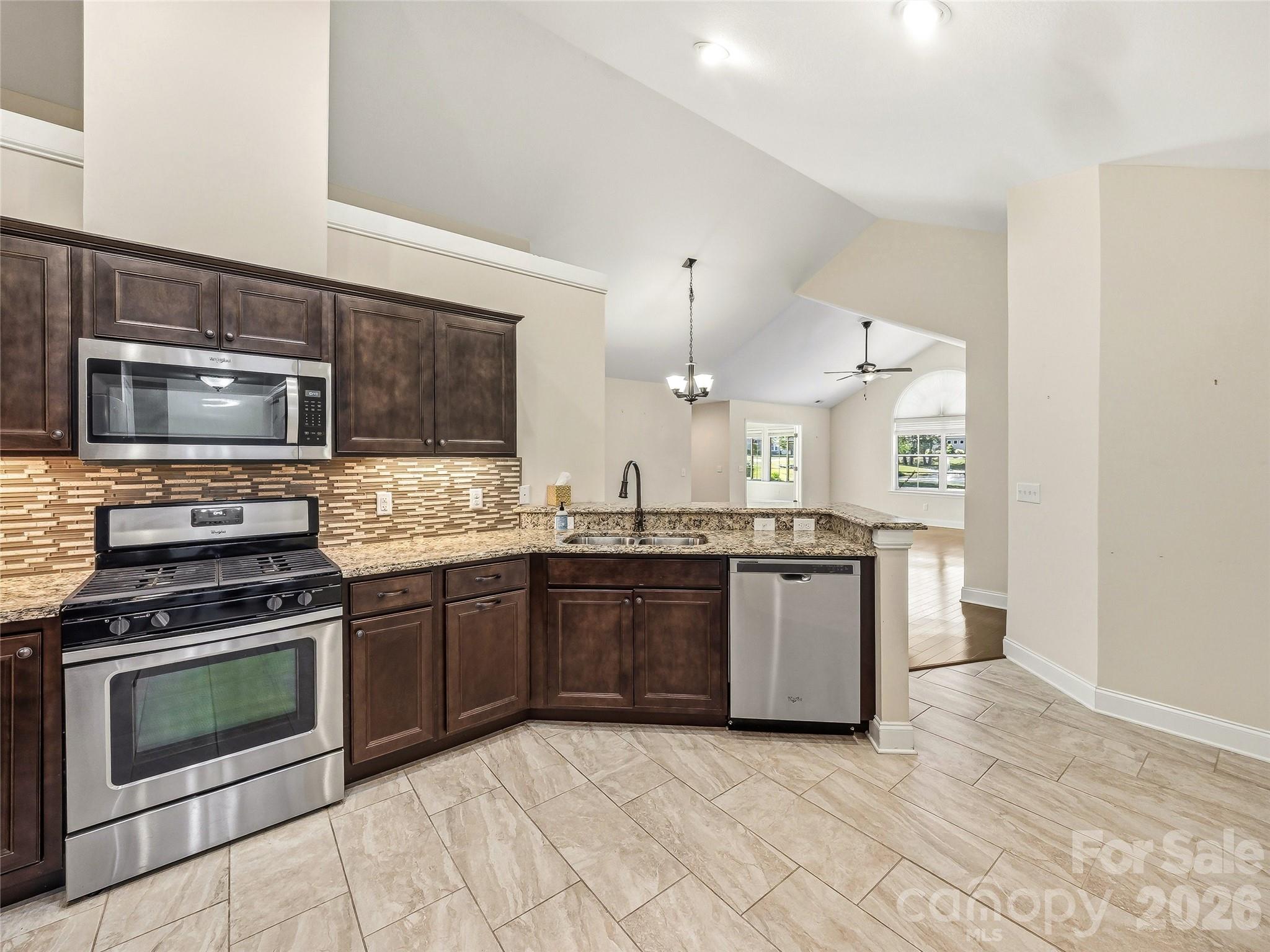 426 Summerfield Place — Flat Rock