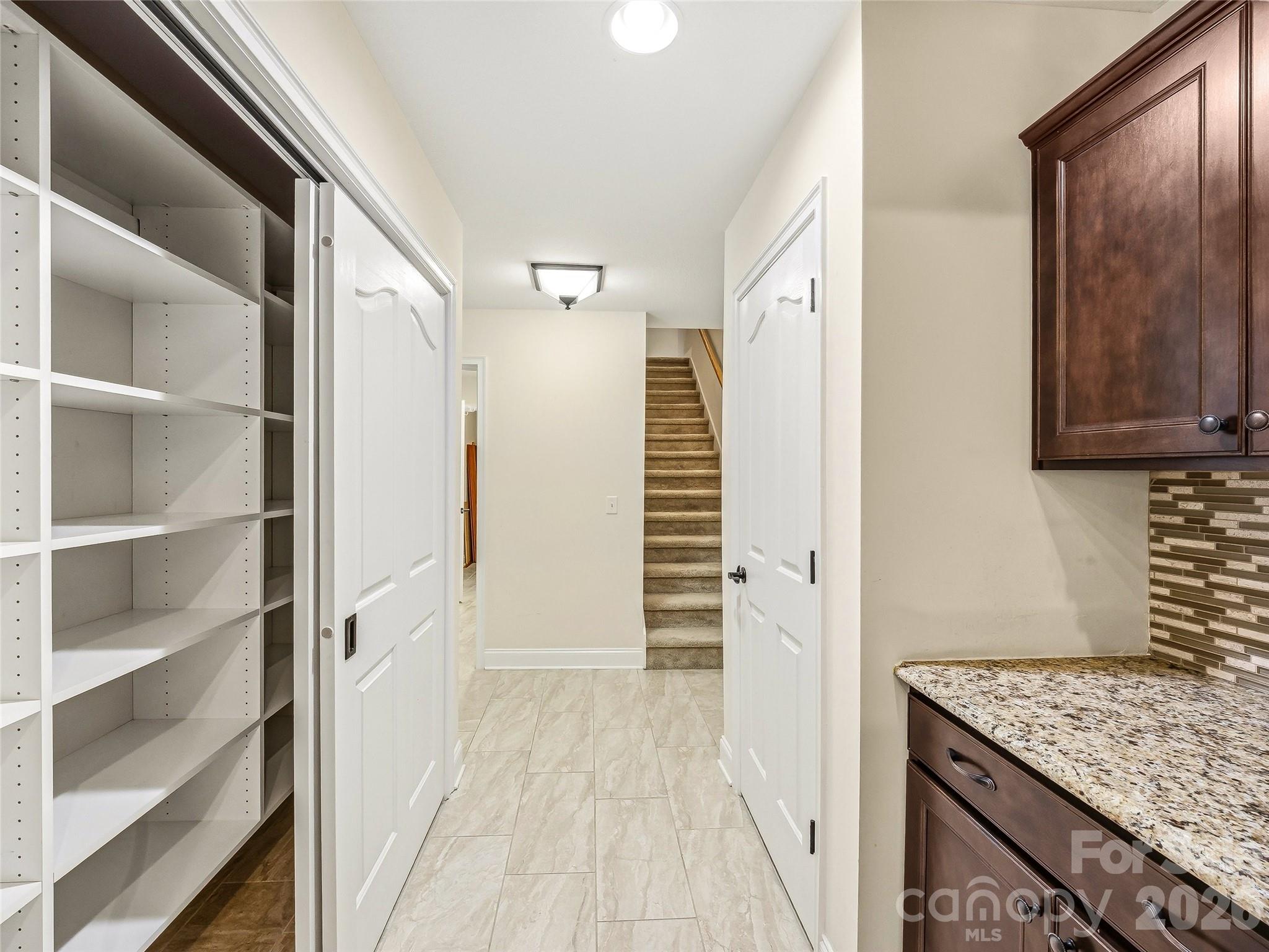 426 Summerfield Place — Flat Rock