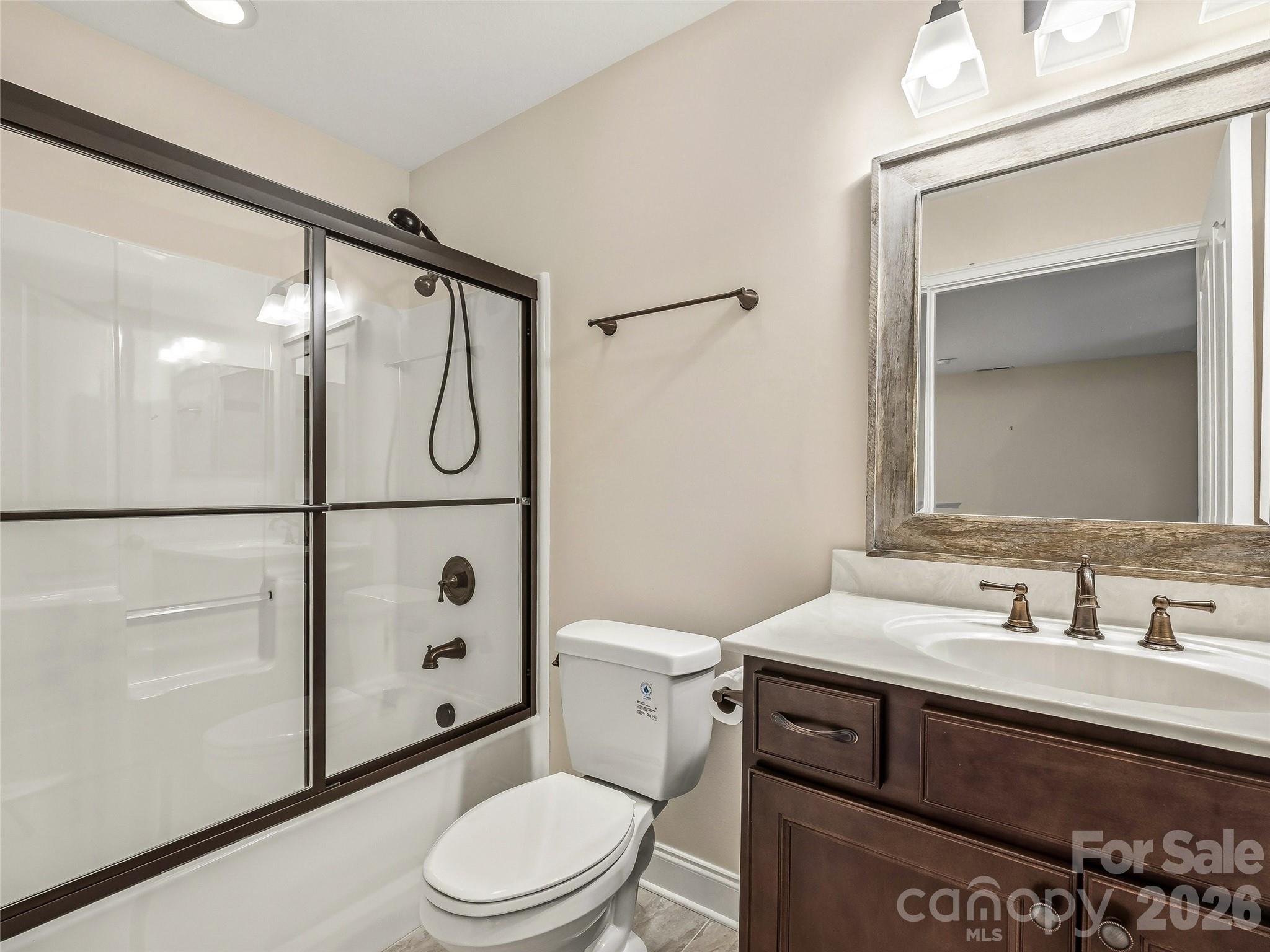 426 Summerfield Place — Flat Rock