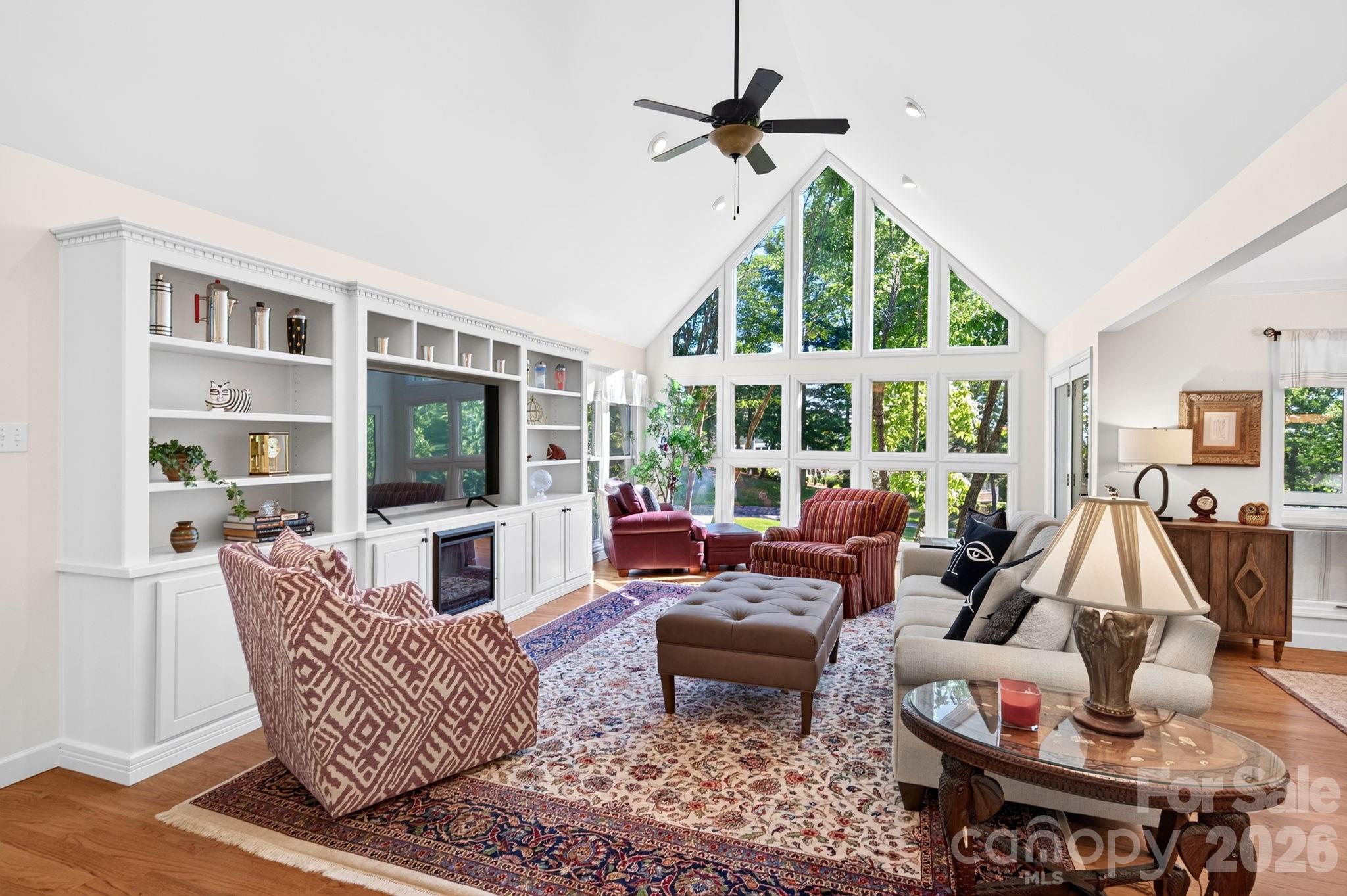 168 Overlook Drive — Flat Rock