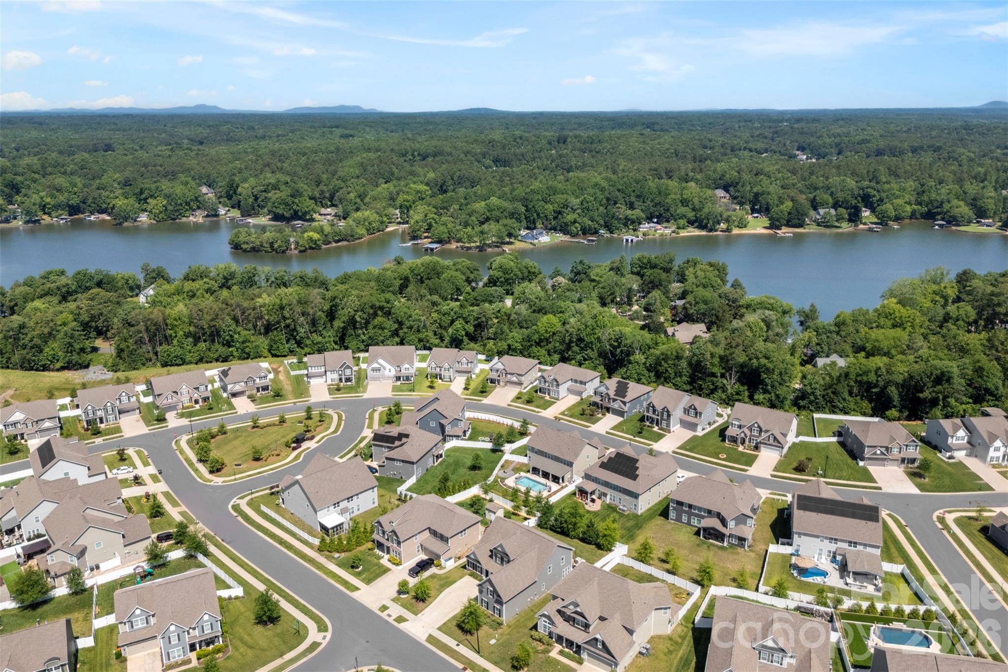 2128 Lapalma Trace — Lake Wylie