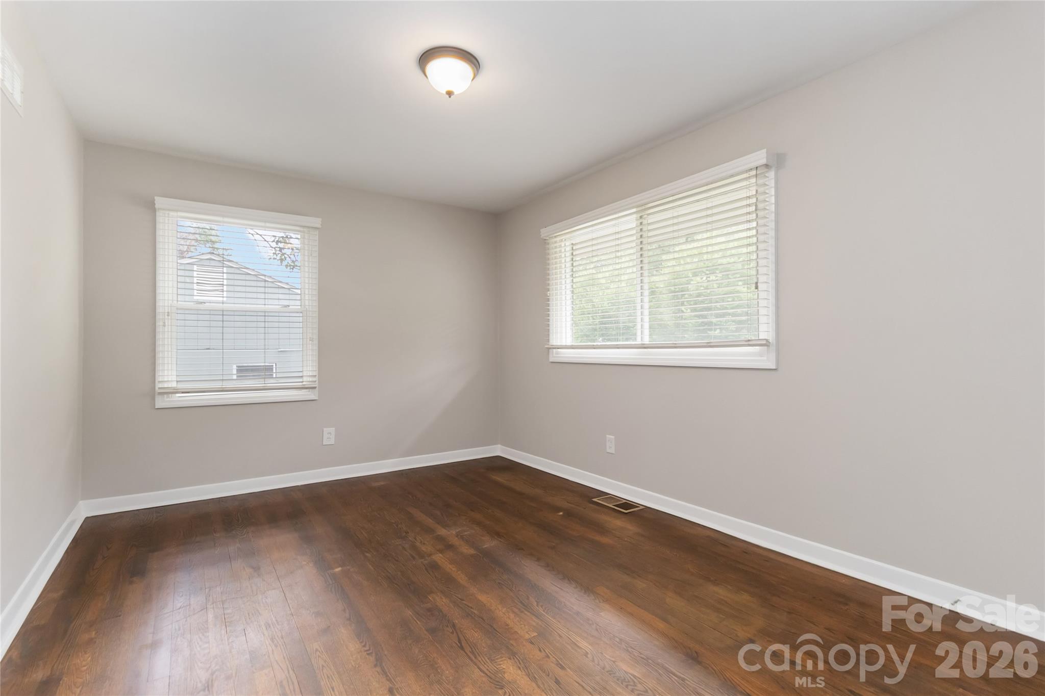 3526 Stonehaven Drive — Charlotte