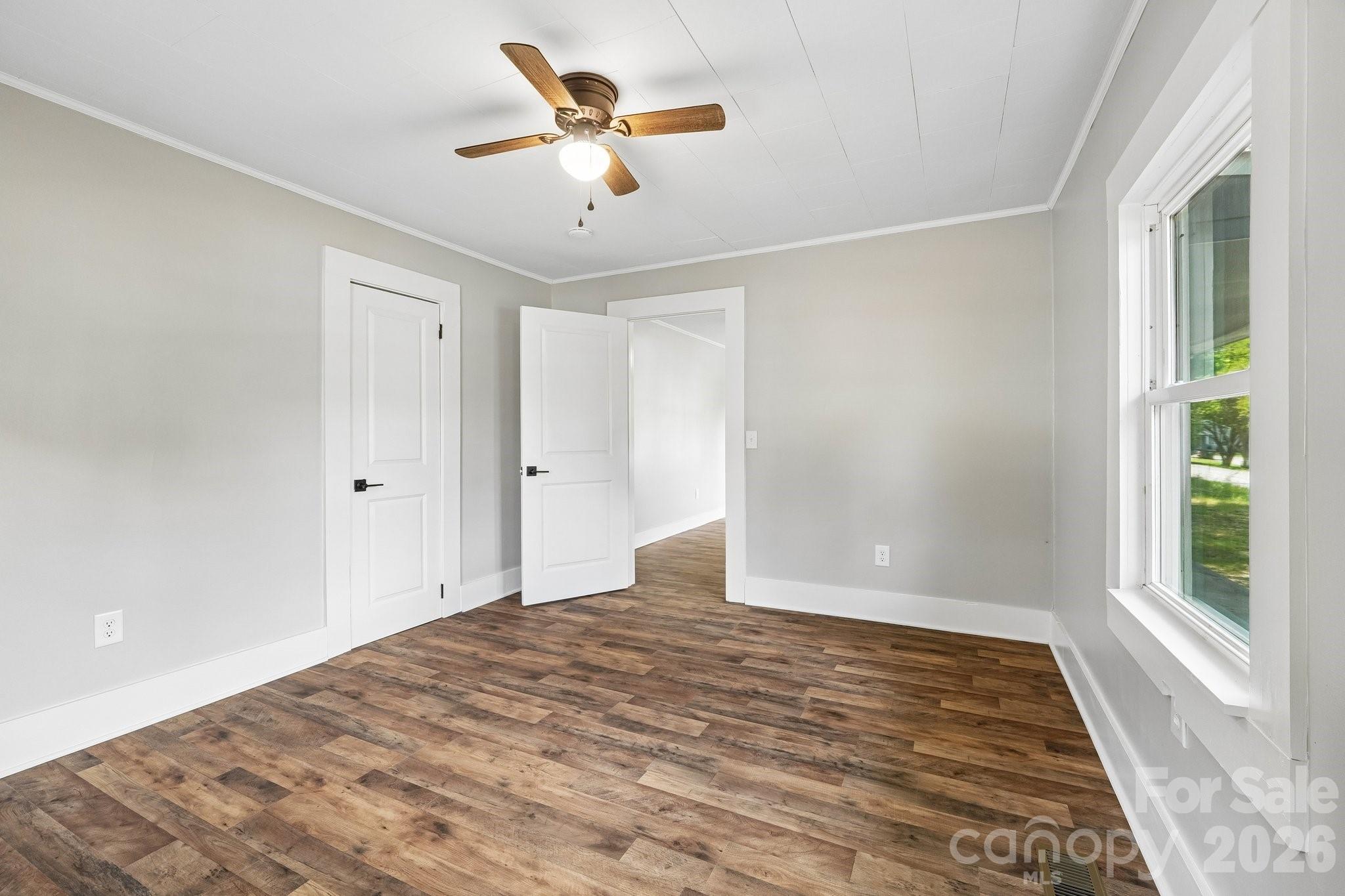 701 N Scruggs Street — Gastonia