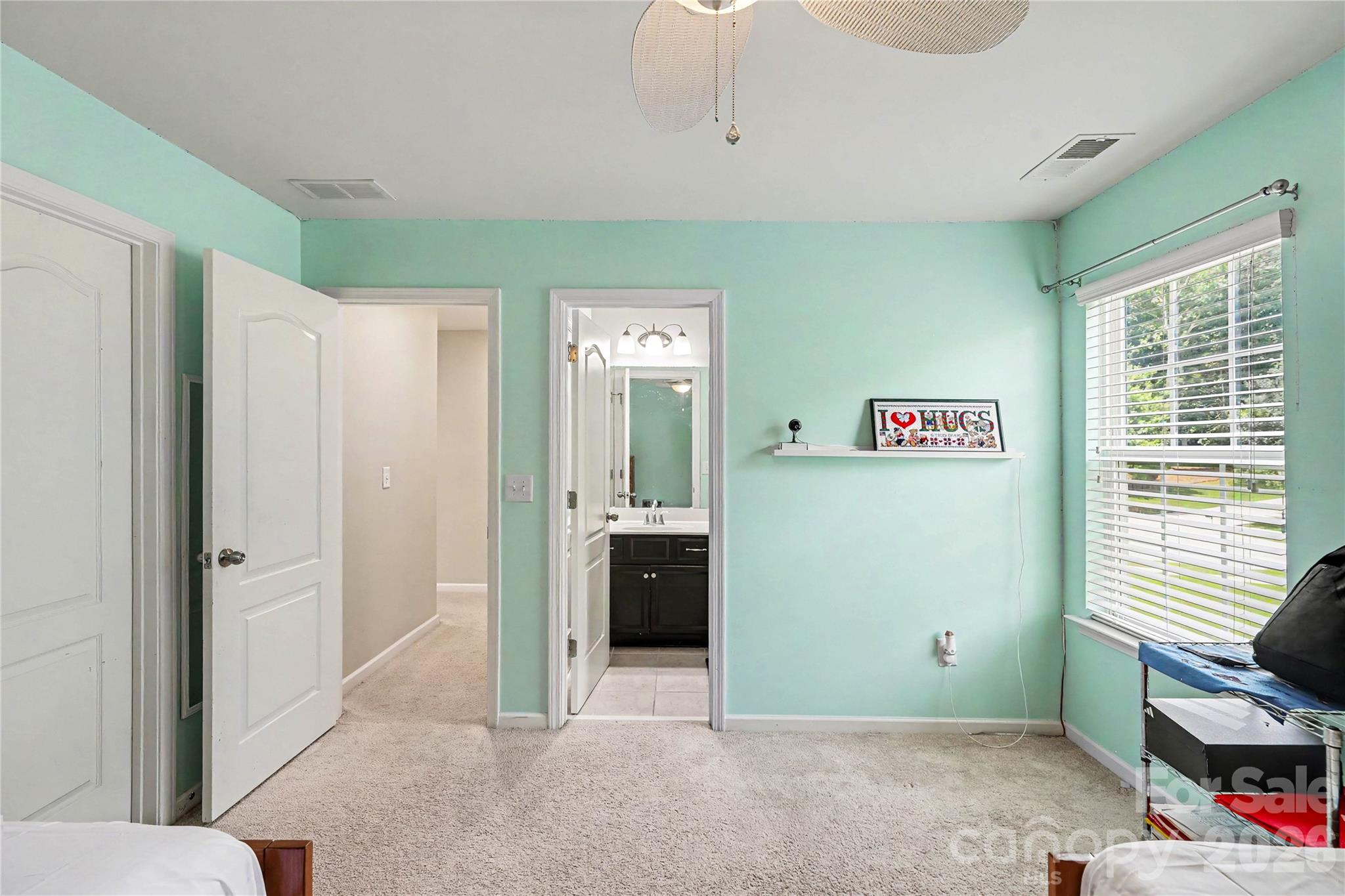 9530 Reid Hall Lane — Matthews