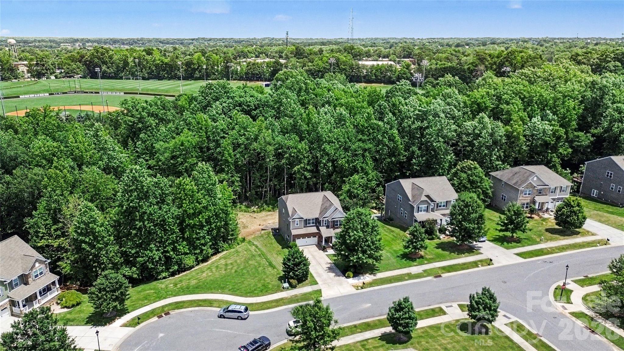 9530 Reid Hall Lane — Matthews